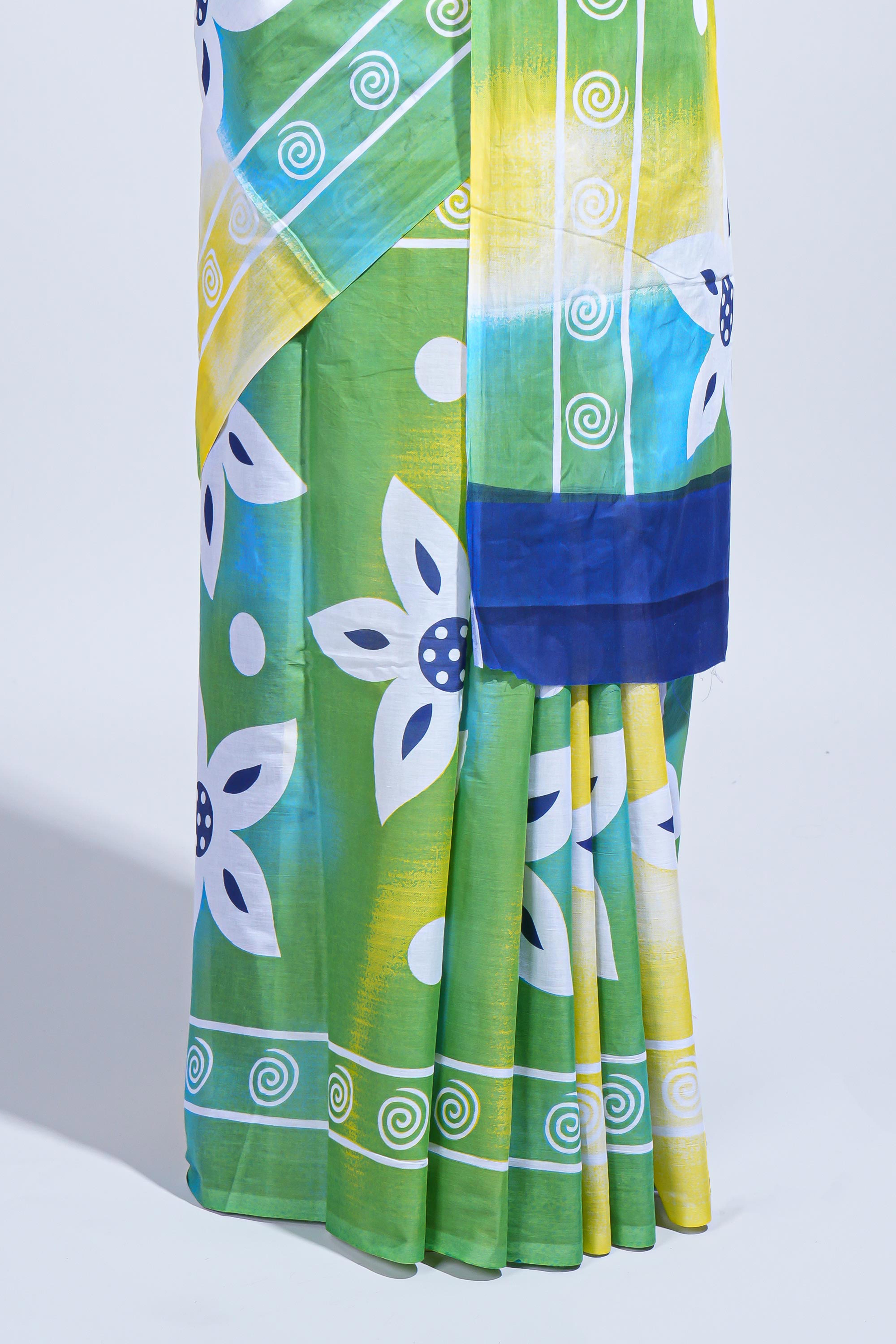 Green floral design mul mul cotton saree with self border and contrast blouse