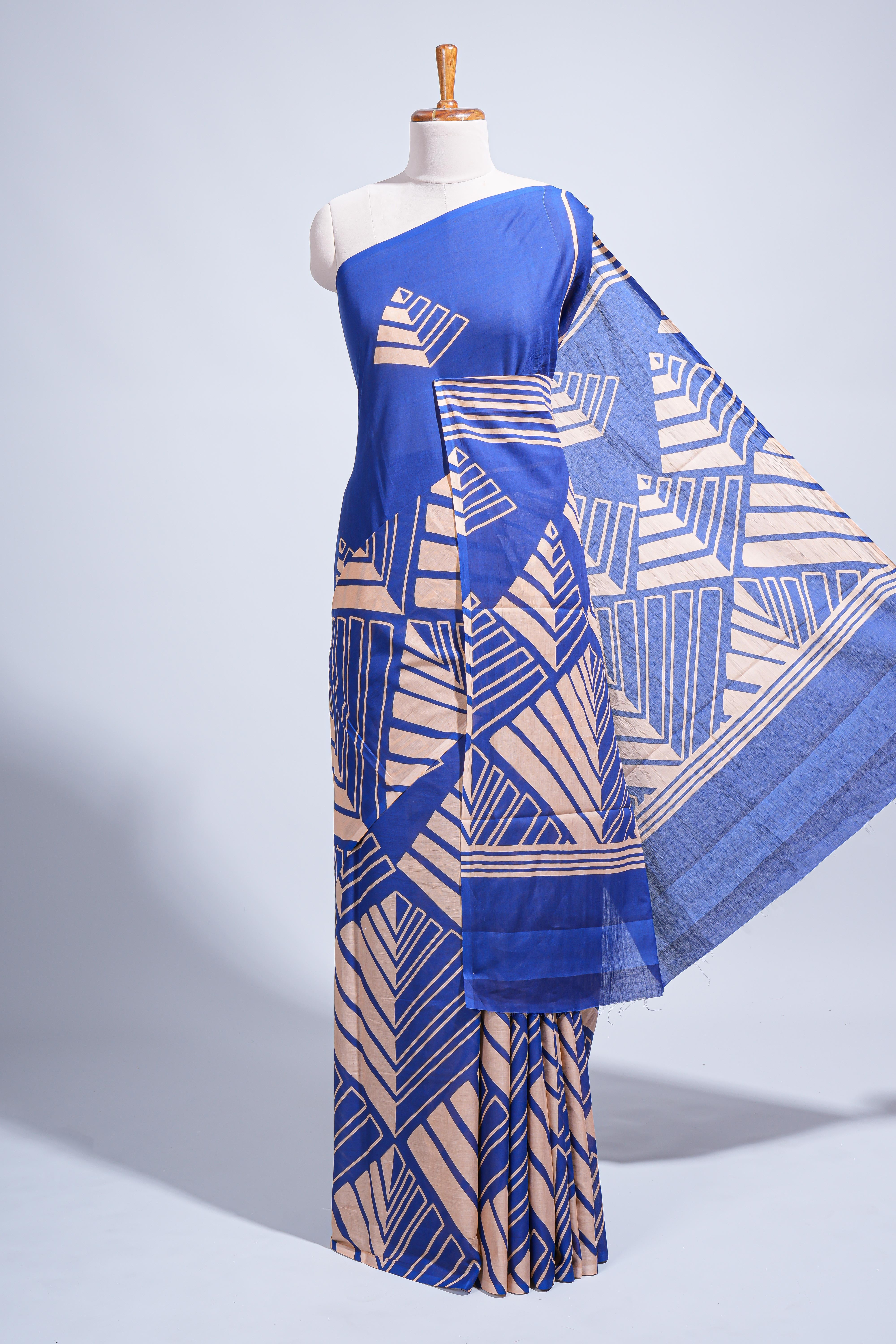 Borderless blue geometric design mul mul cotton saree with matching blouse