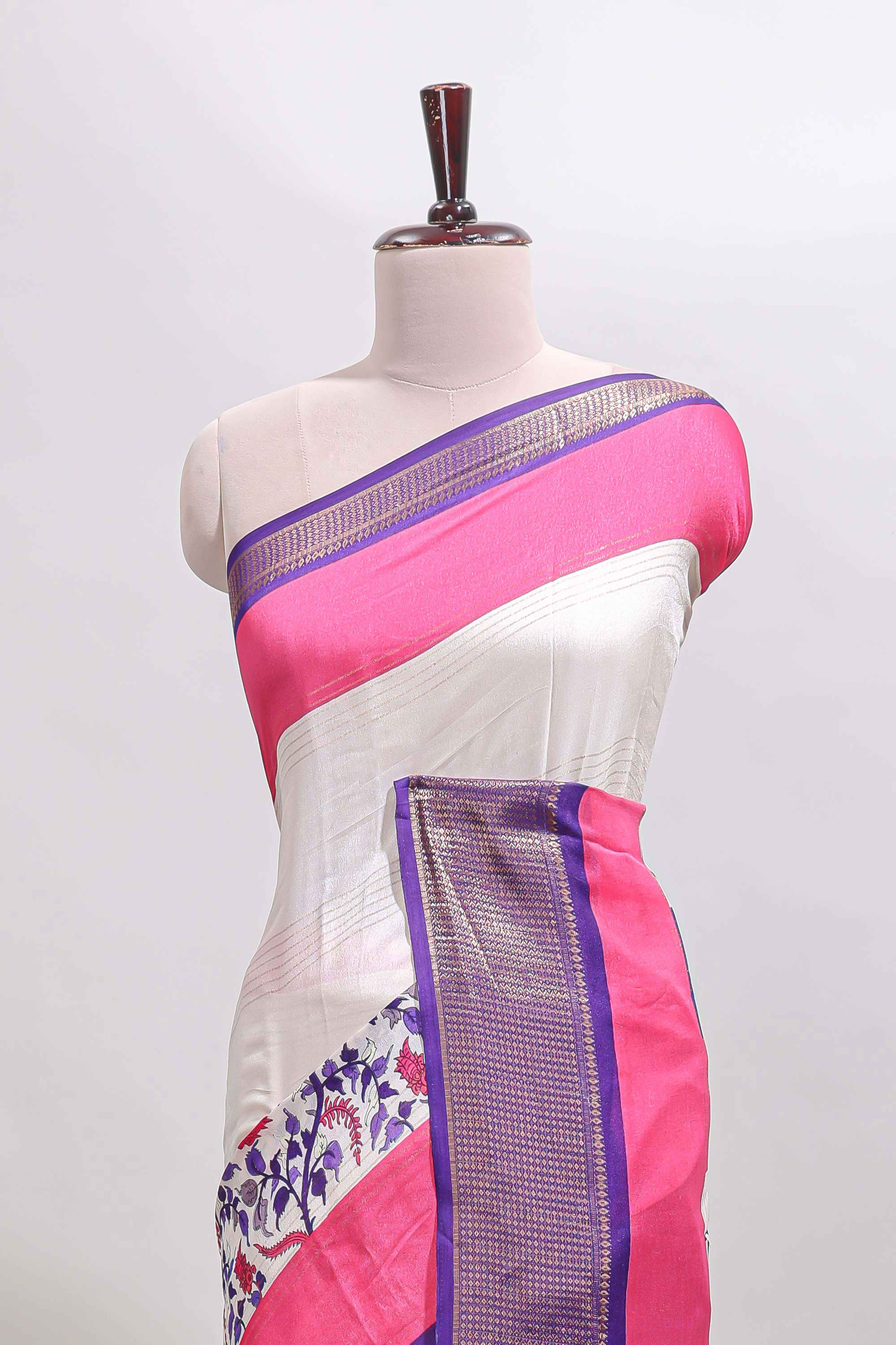 Pink & white zari striped floral design marsh mellow saree withcontrast zari border and blouse