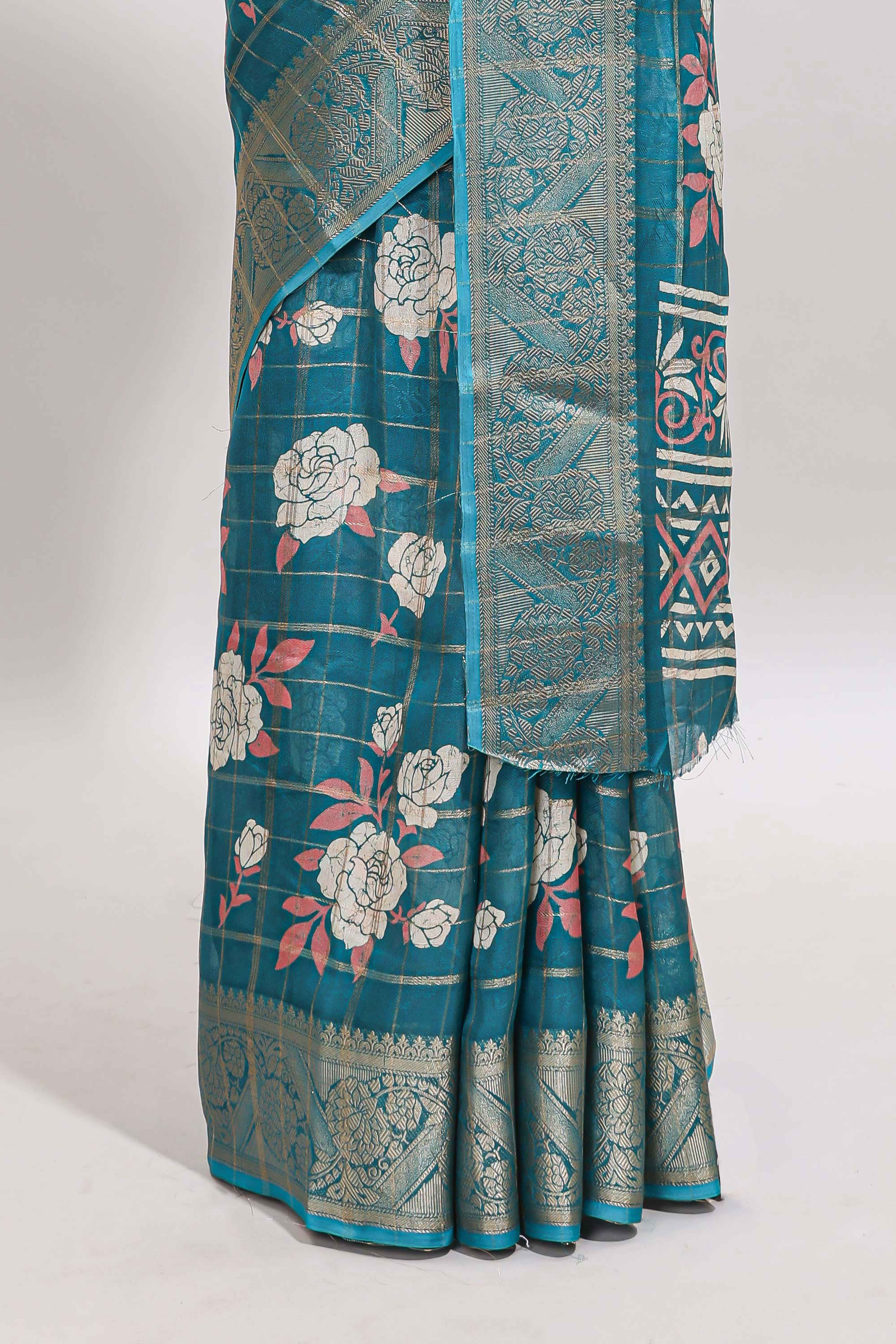 Green checked floral design marsh mellow saree with self zari border and matching blouse