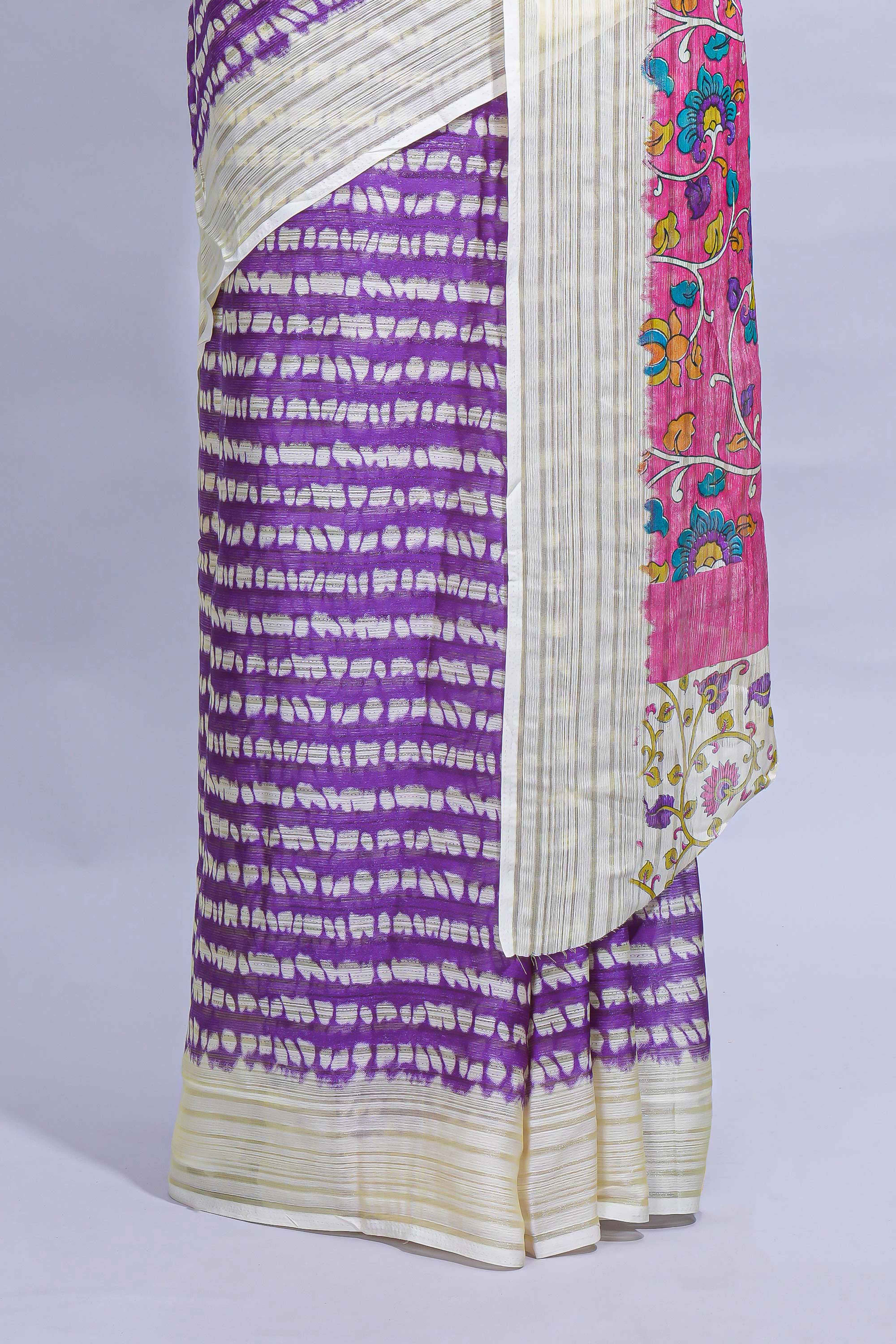 Purple colourshibori printed marsh mellow saree with contrast border and matching printed blouse