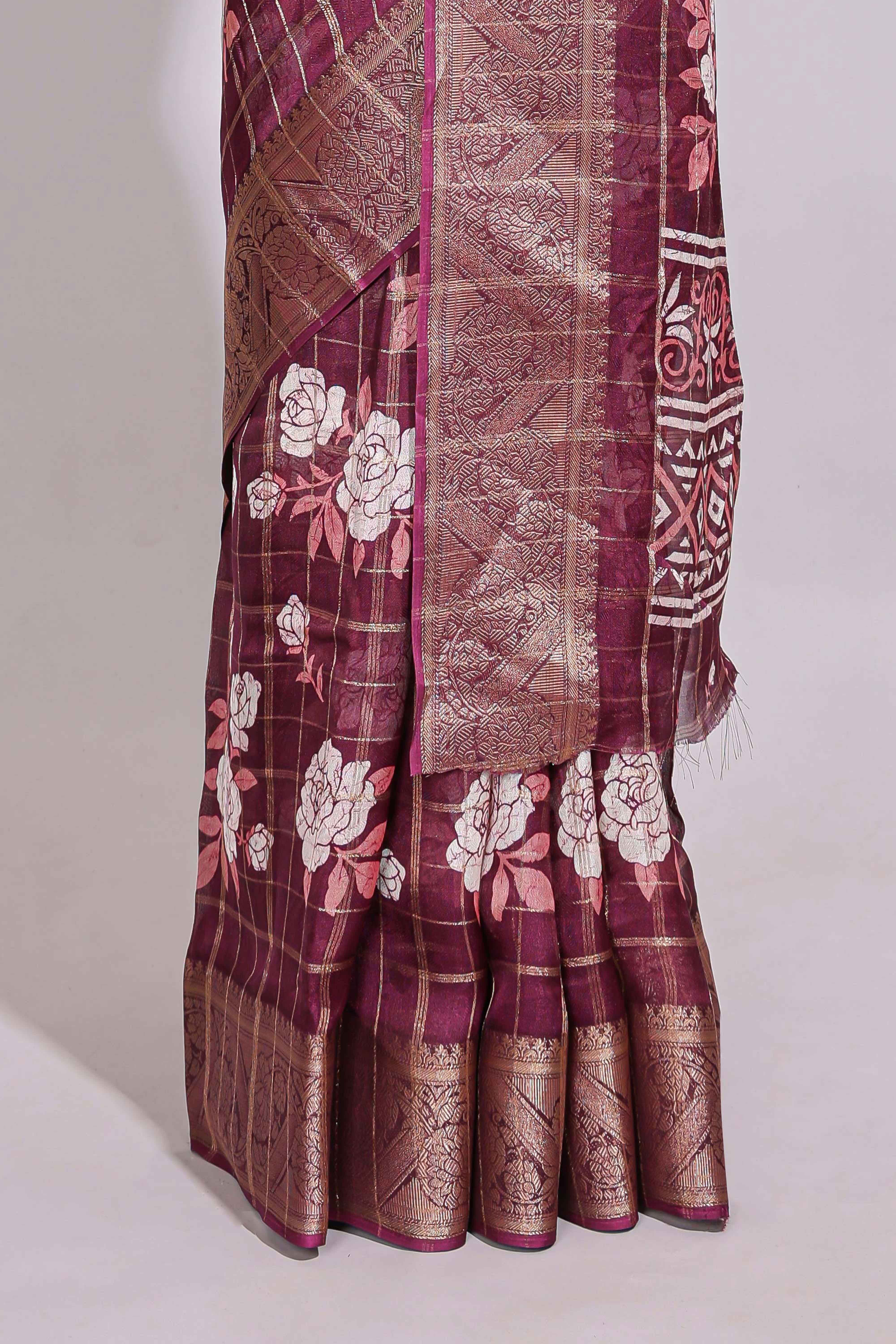 Maroon checked floral design marsh mellow saree with self zari border and matching blouse