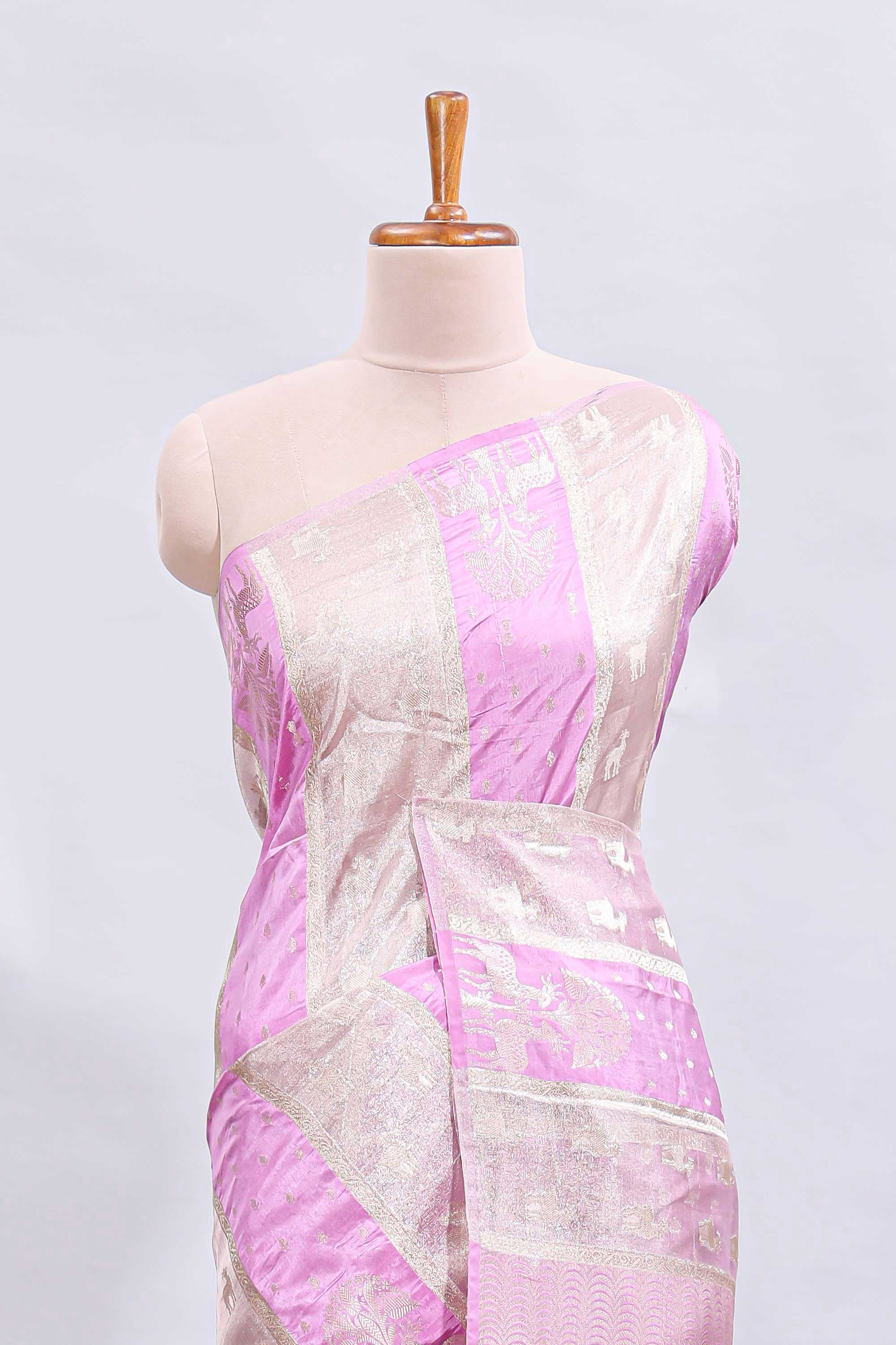 Borderless pastel lavender striped animal zari motifs design mushru silk saree with self pallu and matching blouse