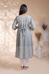 Grey printed A-line maternity wear with 3/4 sleeves and keyhole neck
