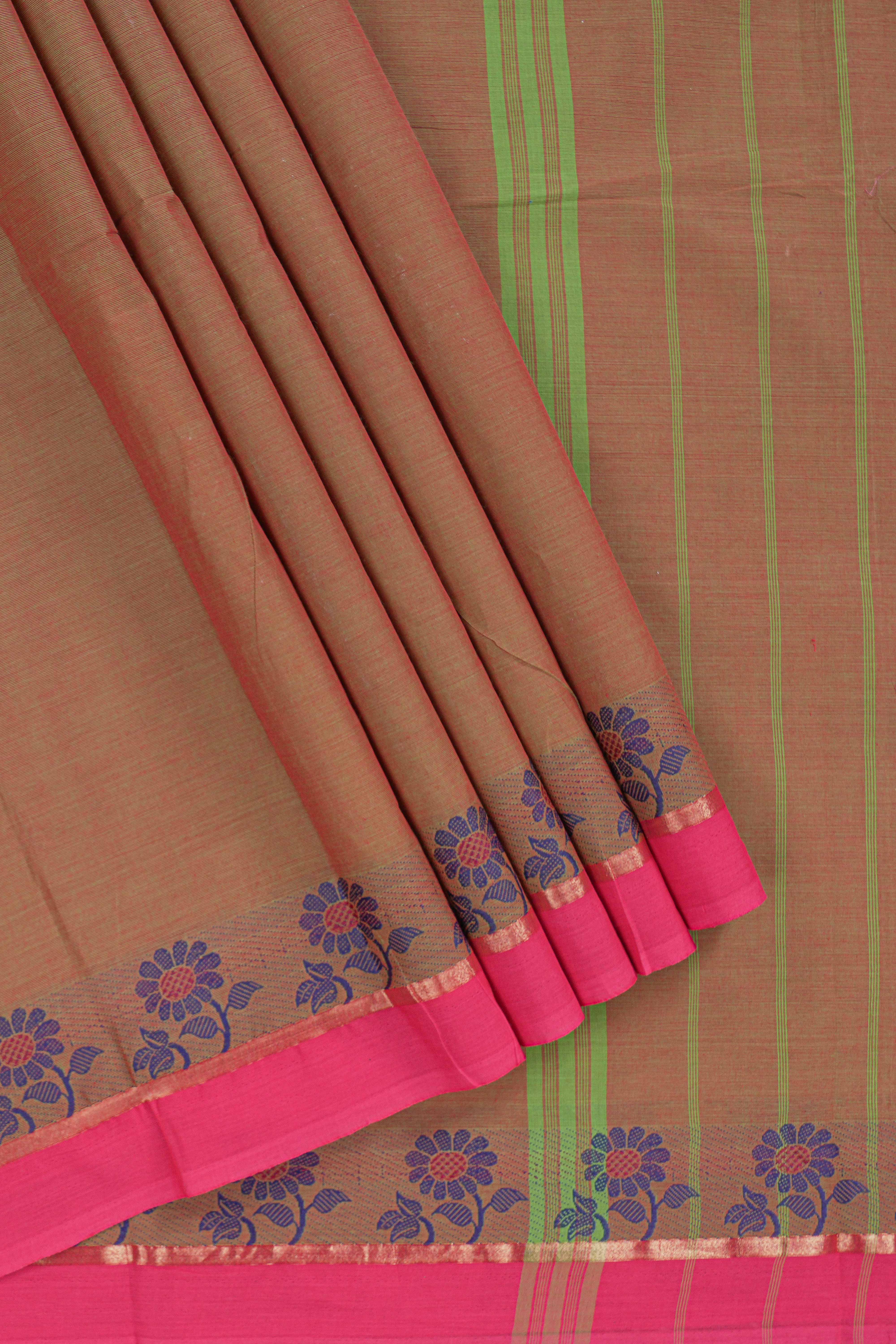 Traditional rust colour Madisar Style Nine Yard Saree with Plain body and traditional thread motifs border and self pallu along with blouse piece