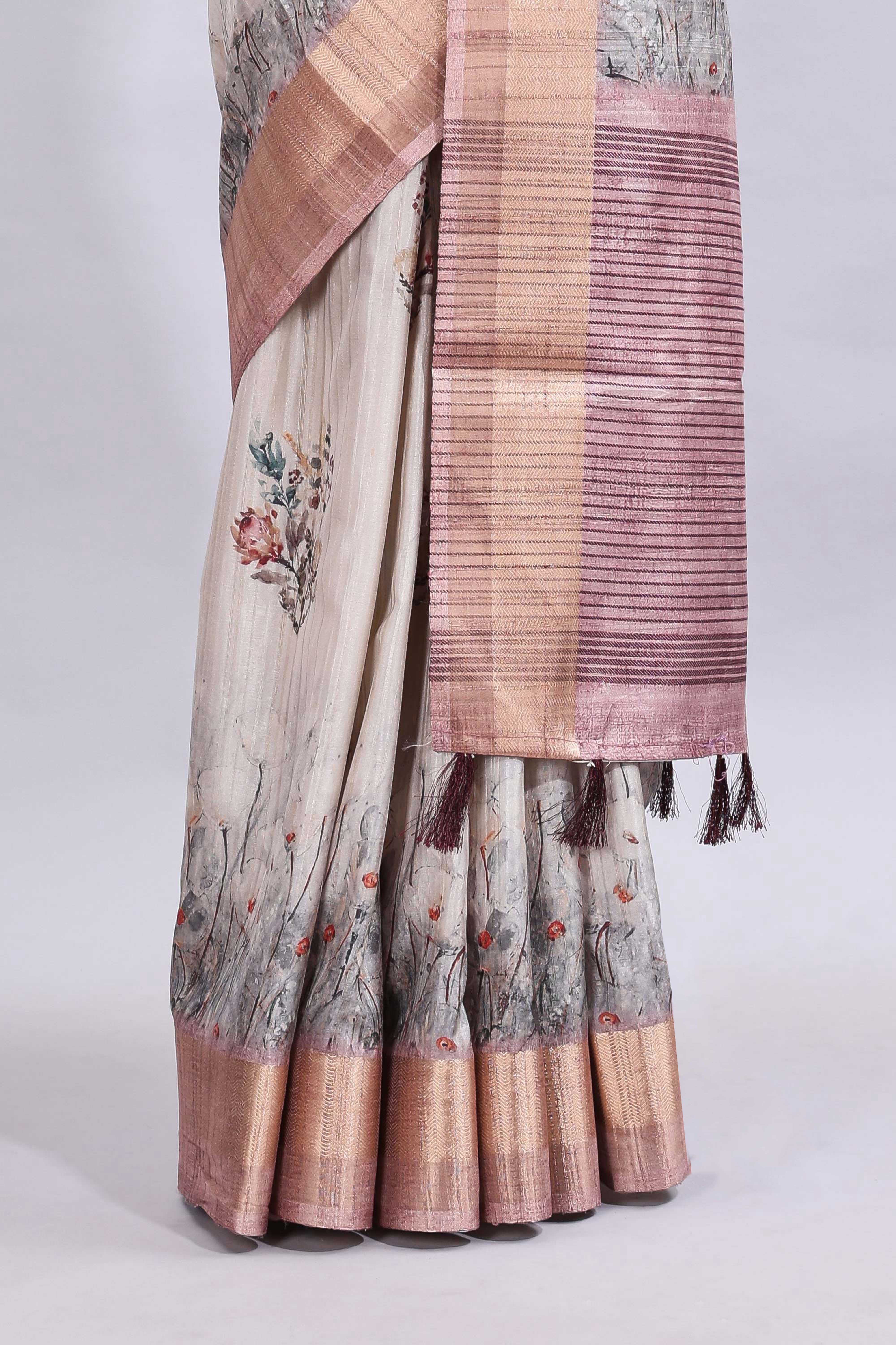 Grey floral design motifs printed saree with contrast zari border and matching blouse