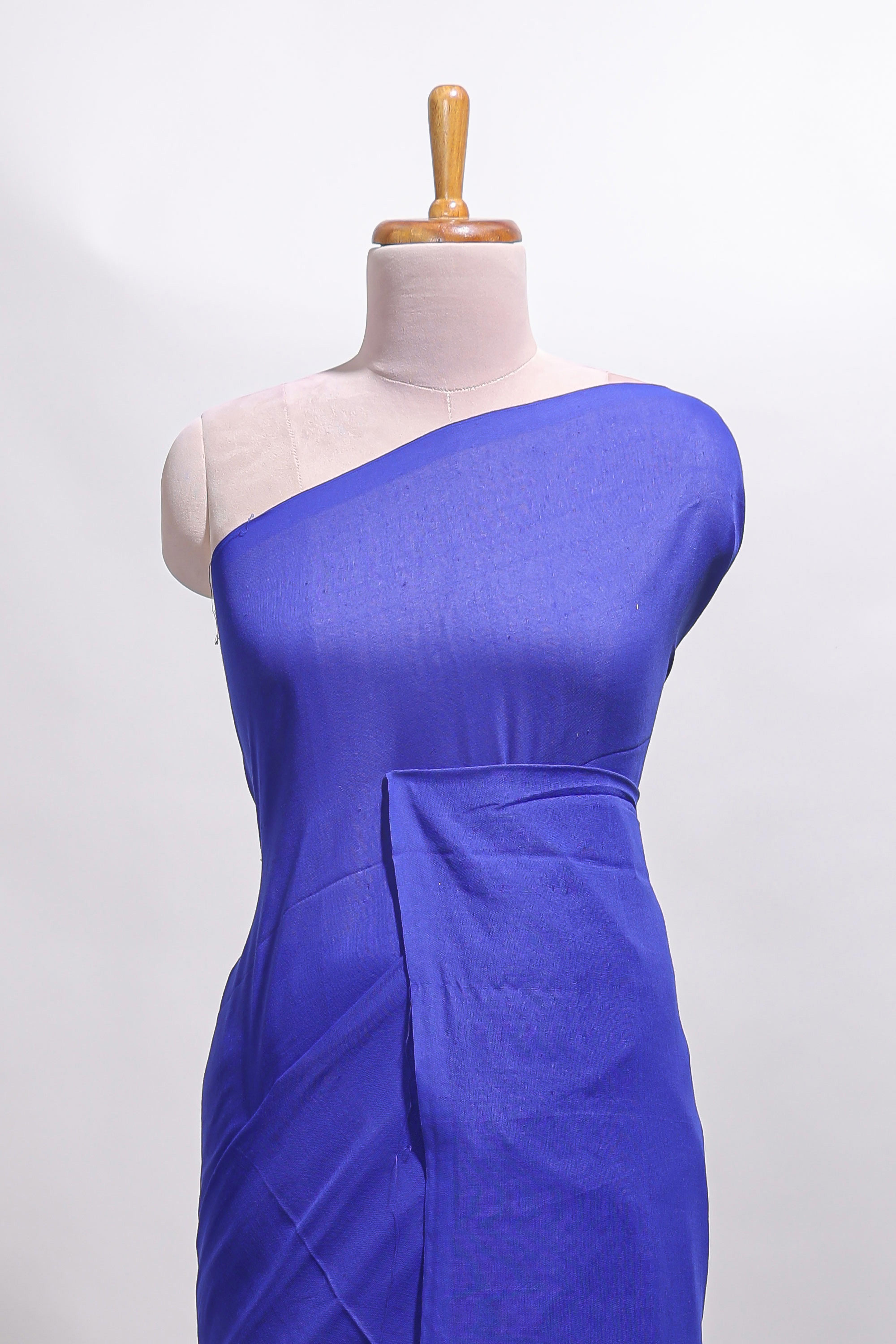 Borderless blue plain south cotton saree with contrast floral print blouse