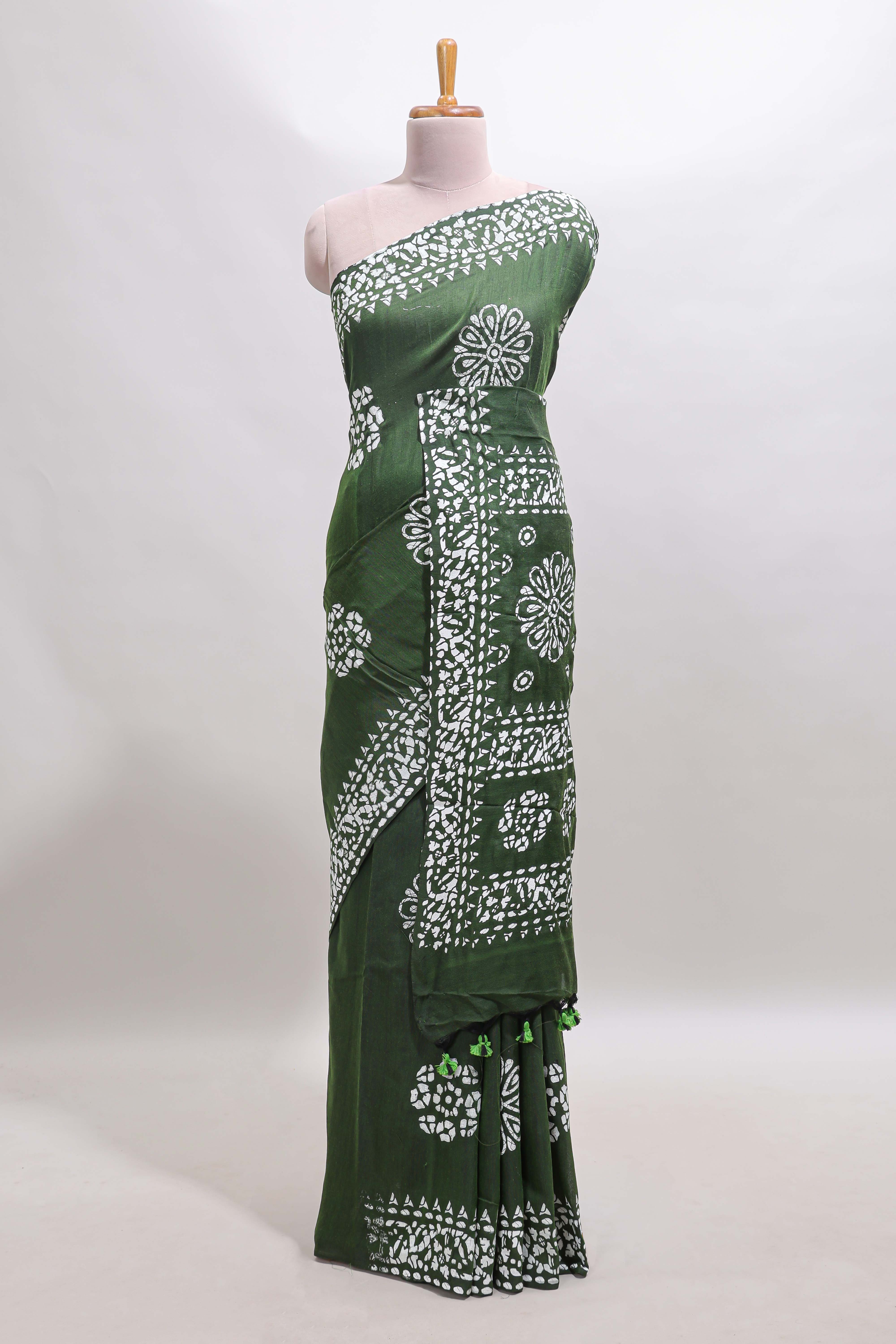Green shibori printed floral design south cotton sarees with self border and contrast printed blouse