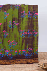Green with brown floral design shibori print sungudi cotton saree with contrast zari bentex border and pallu