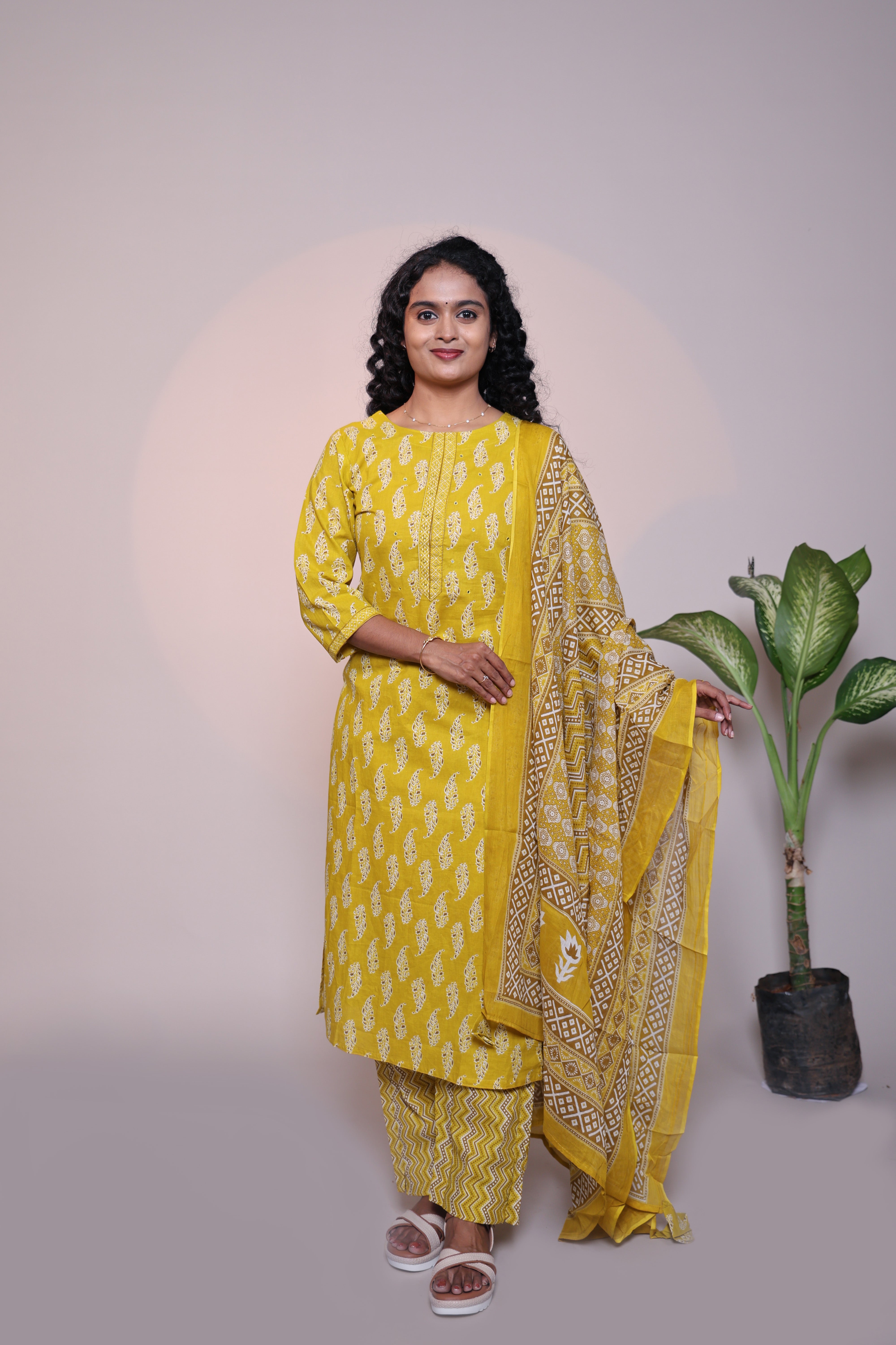 Yellow leaf motifs 3/4 slevee salwar suit with matching pant and printed dupatta