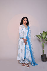 White floral motifs 3/4 slevee salwar suit with matching pant and printed dupatta