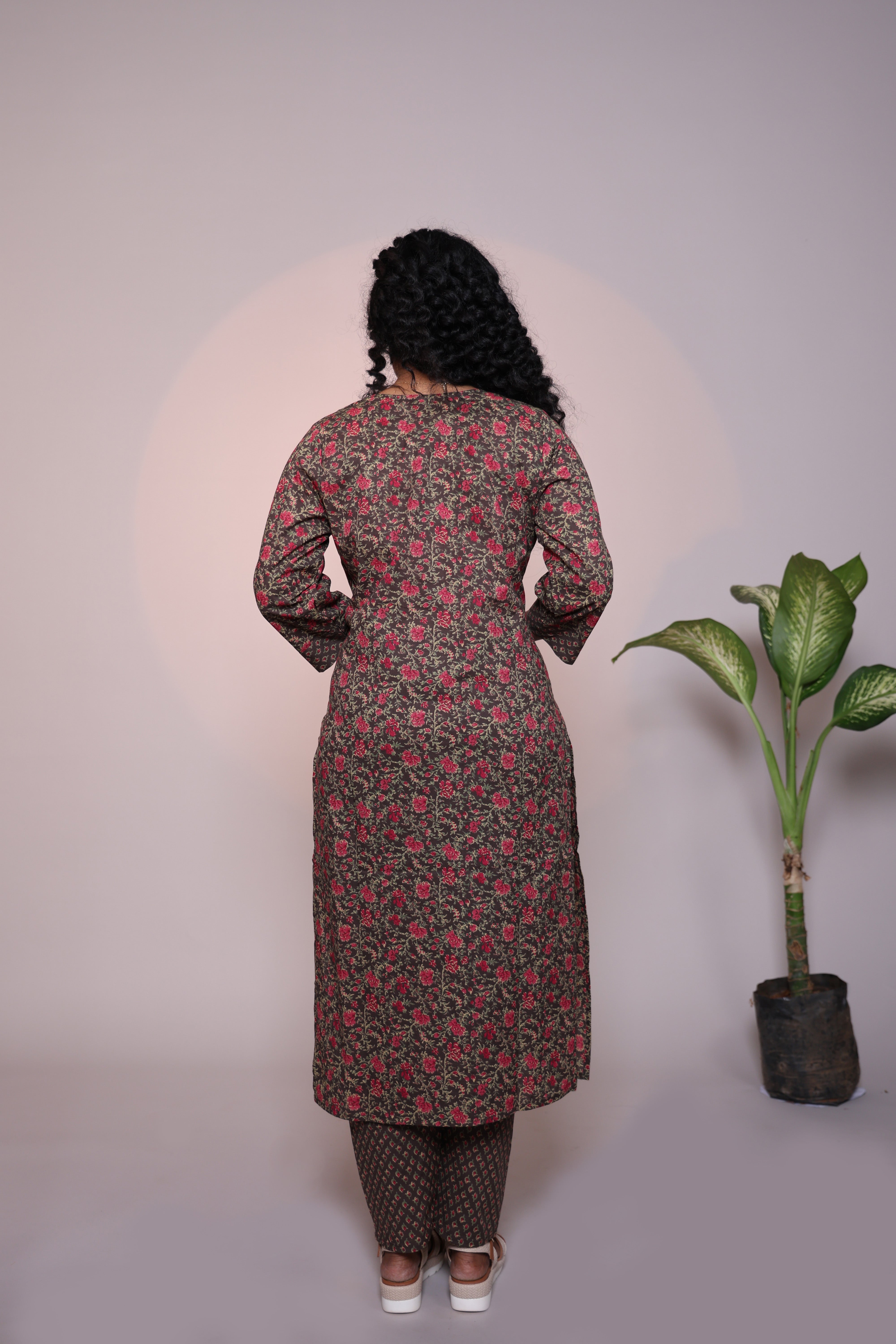 Brown floral motifs 3/4 slevee salwar suit with matching pant and printed dupatta