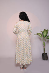 Off white floral motifs 3/4 slevee salwar suit with matching pant and printed dupatta