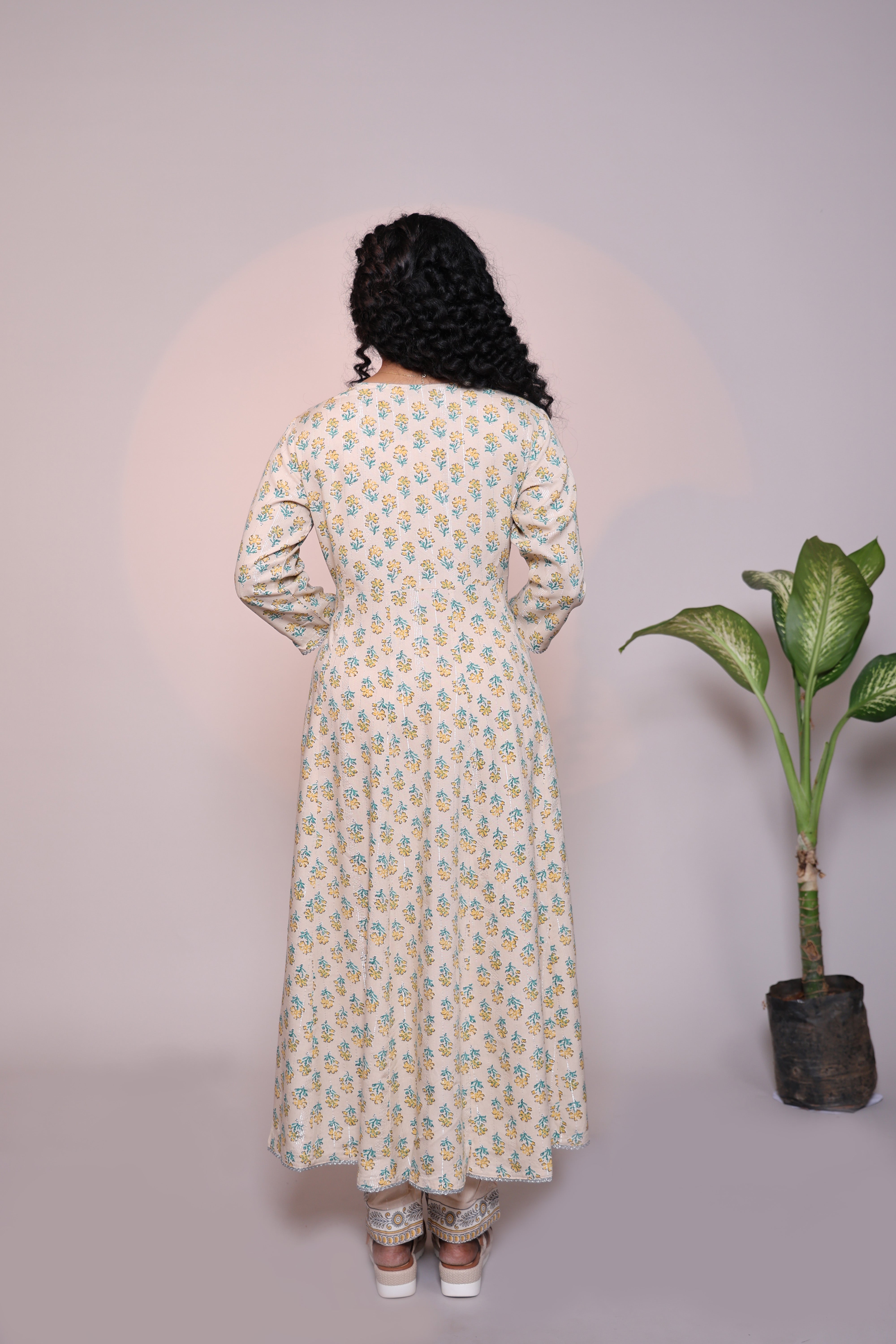 Off white floral motifs 3/4 slevee salwar suit with matching pant and printed dupatta