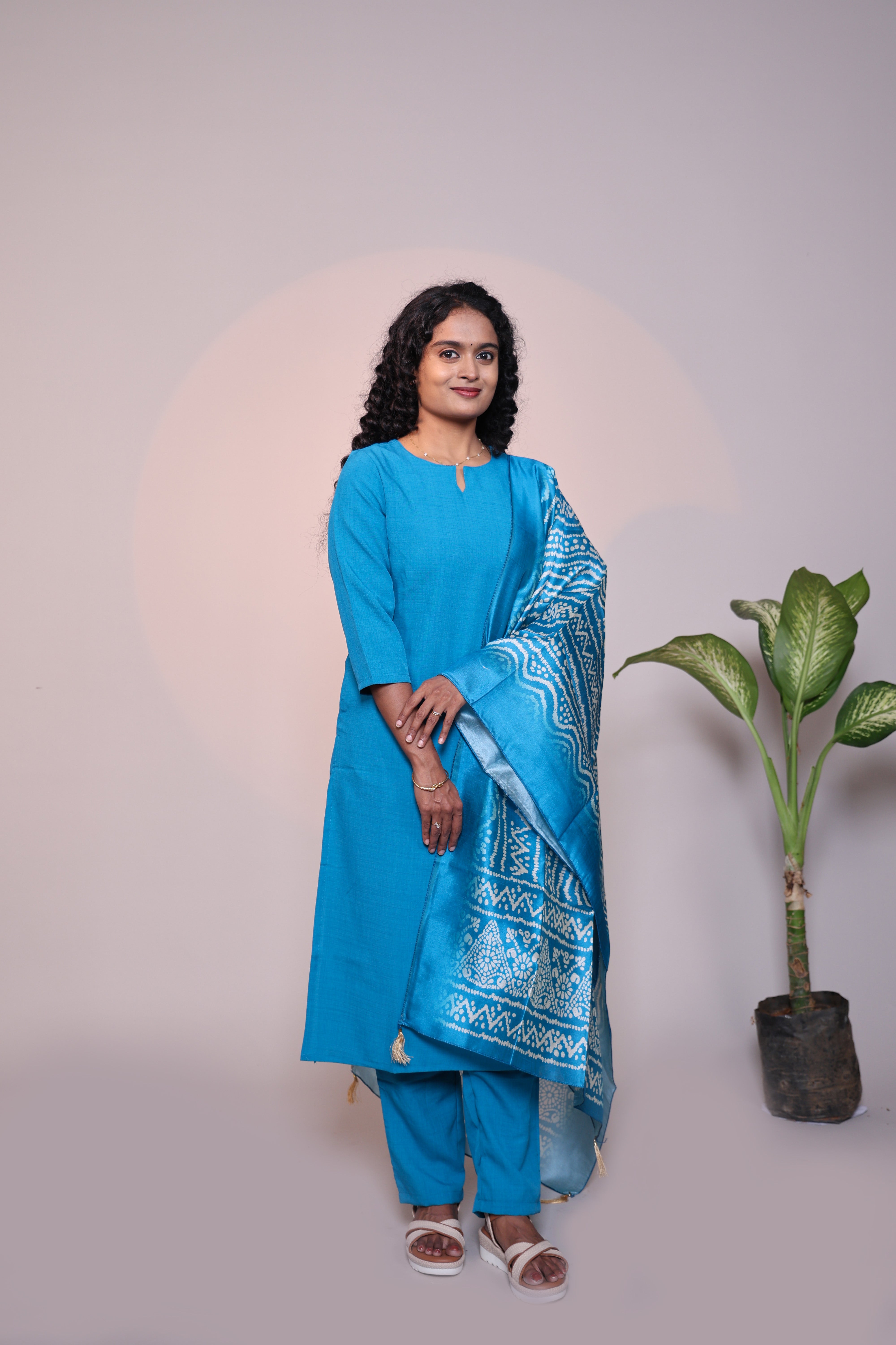 Blue plain 3/4 slevee salwar suit with matching pant and floral printed dupatta