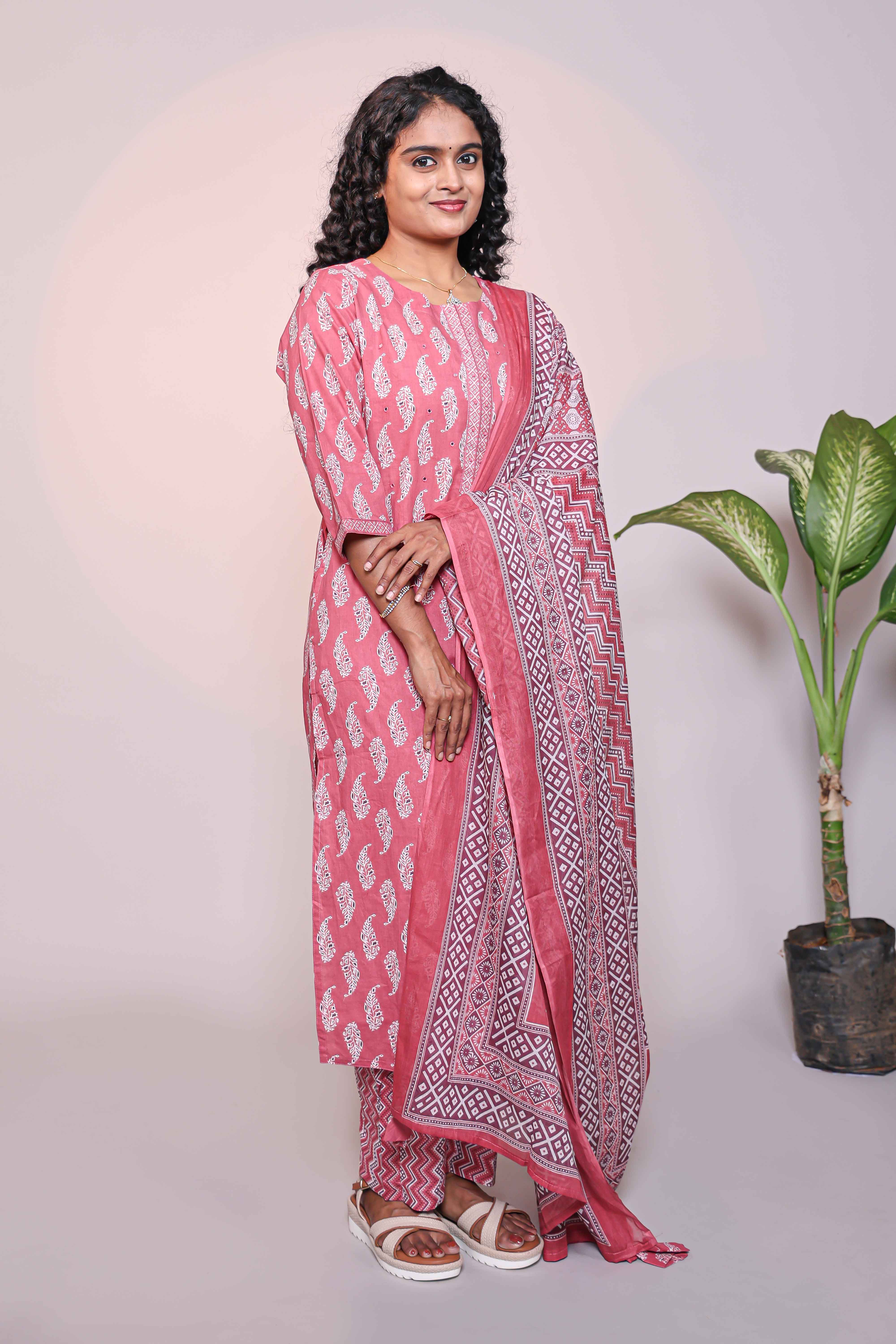 Pink motifs design 3/4 slevee salwar suit with matching pant and floral printed dupatta