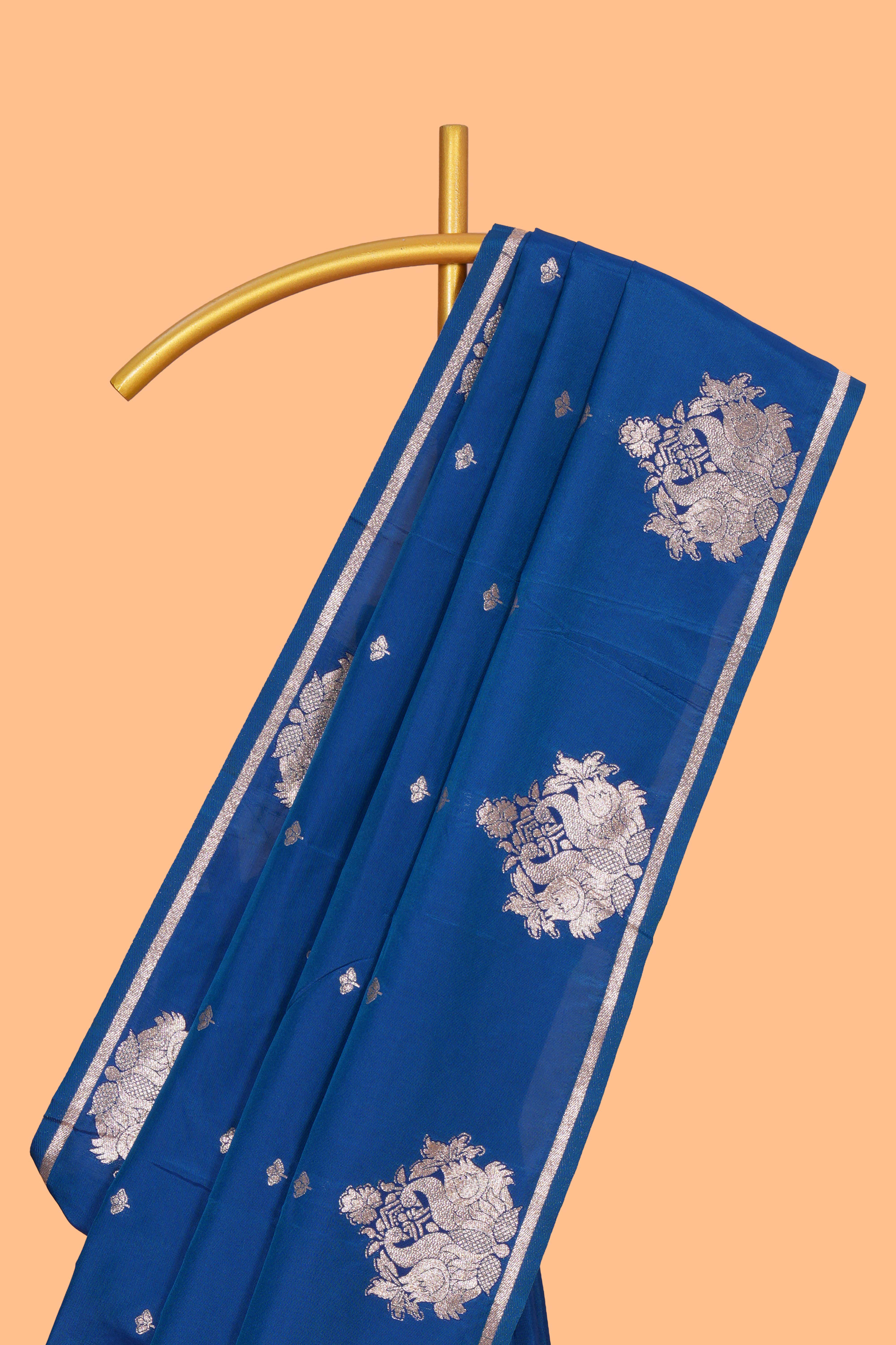 Borderless blue zari motifs design semi soft silk saree with self pallu and matching blouse