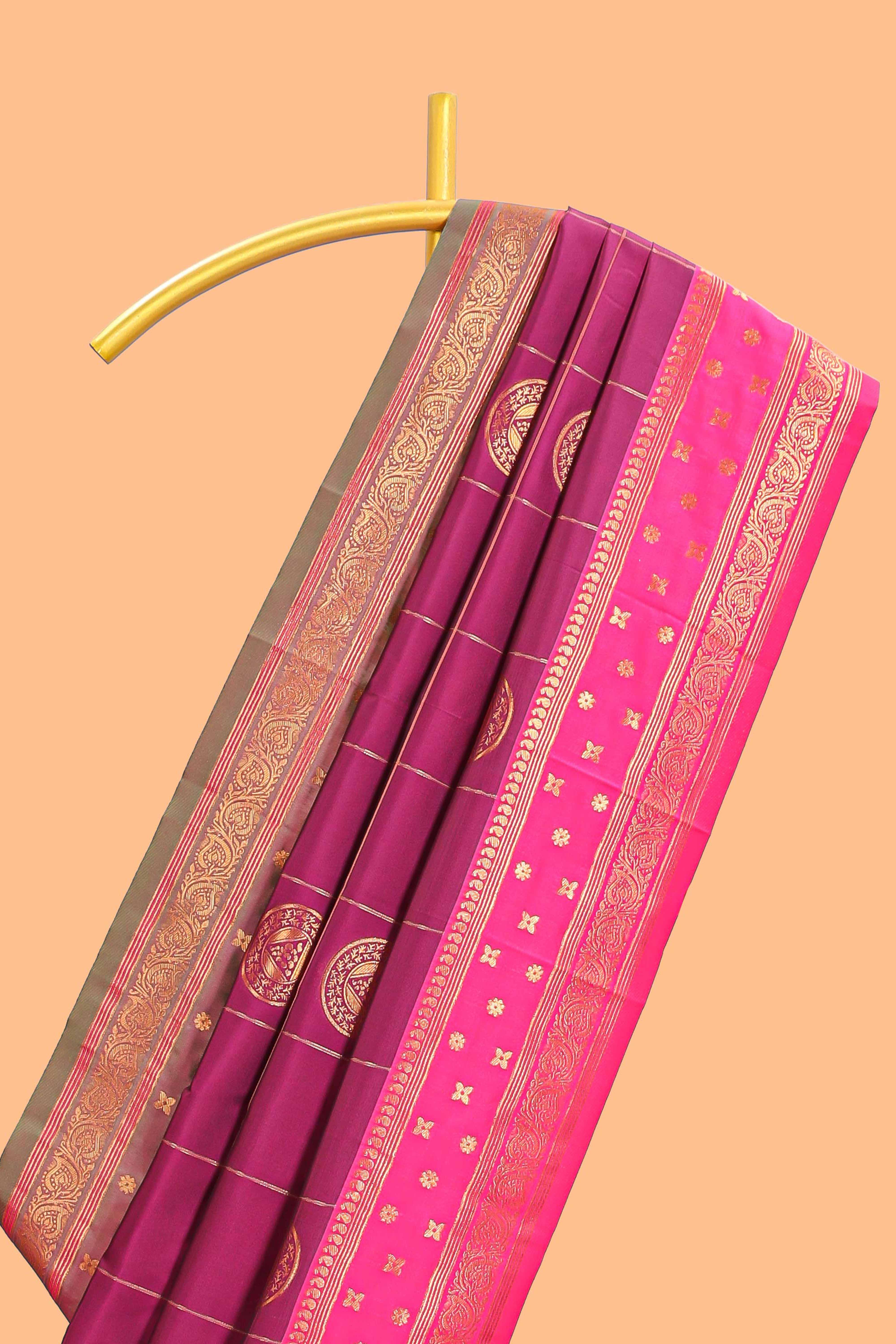 Purple checked floral design motifs semi soft silk saree with contrast border and matching blouse