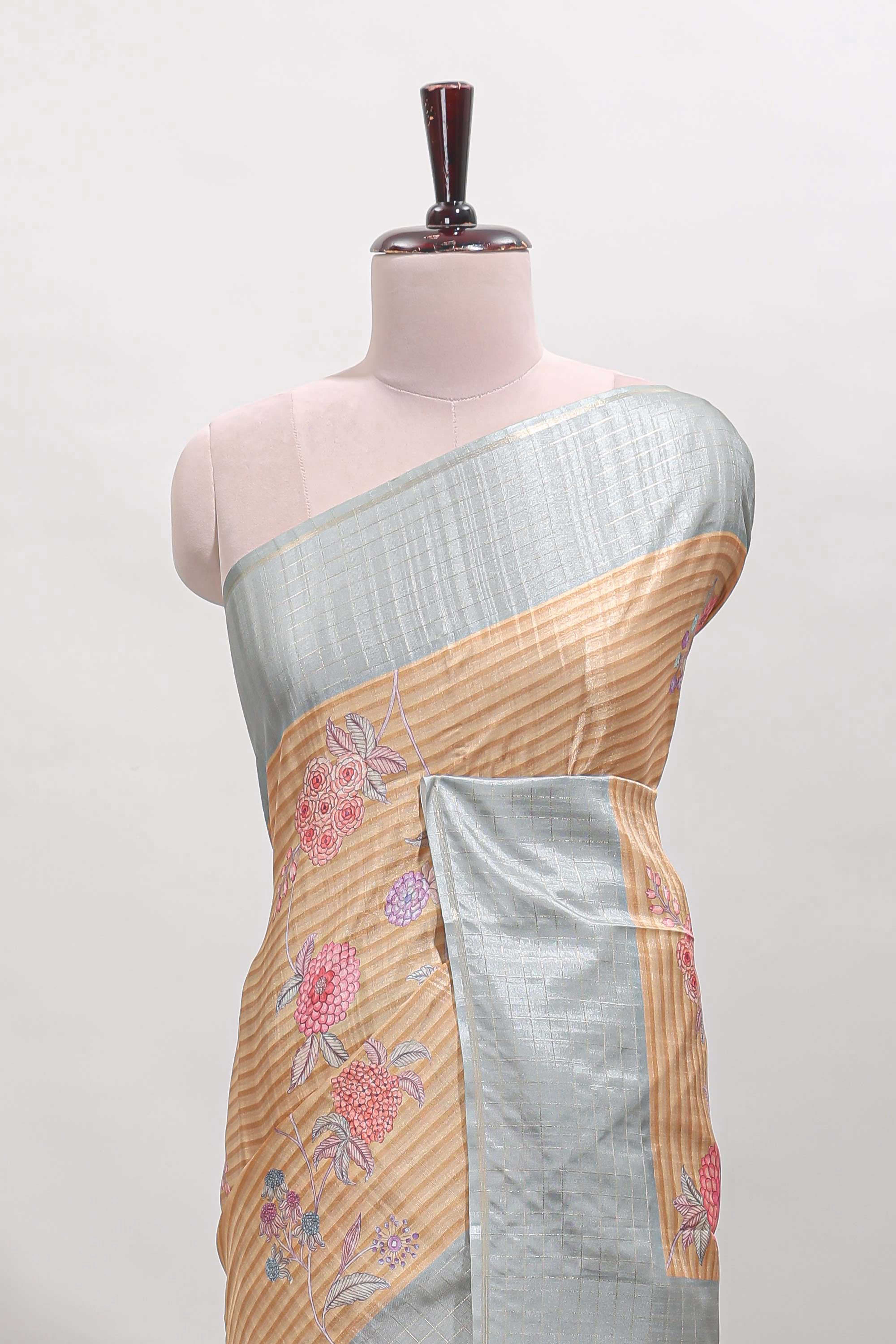 Sandal striped floral design tussar saree with contrast border and blouse