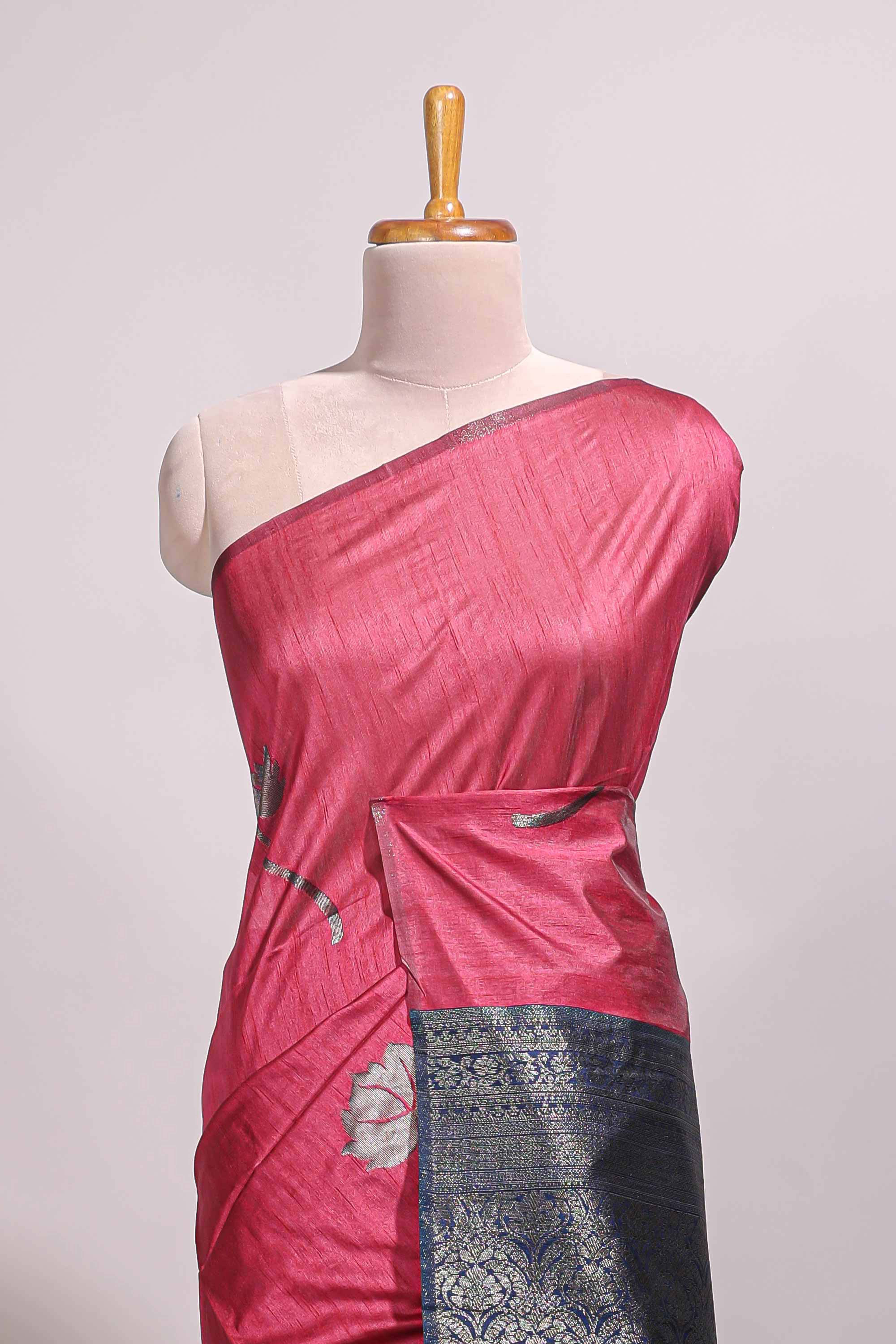 Borderless pink floral design semi tussar saree with contrast pallu and blouse