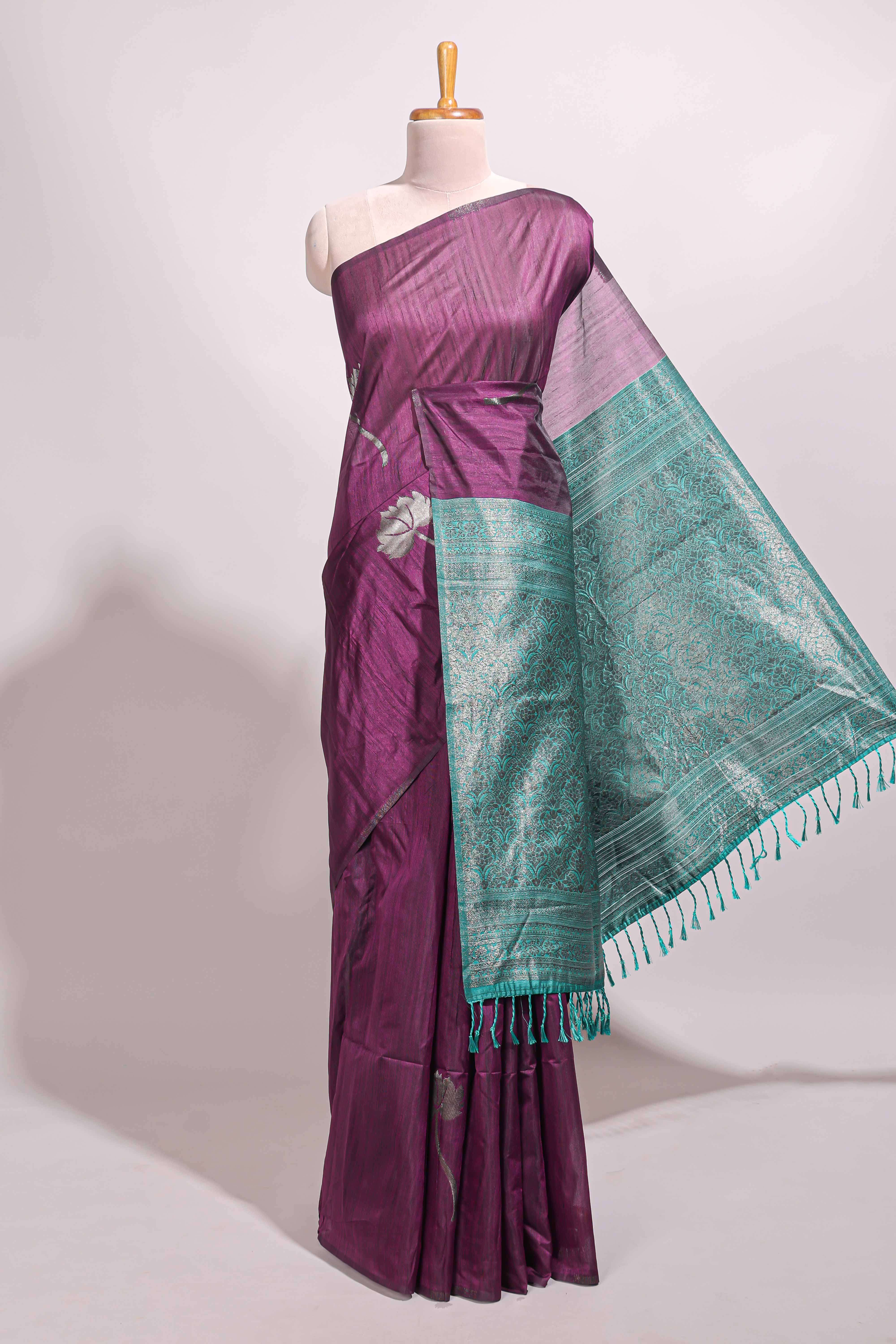 Borderless purple floral design semi tussar saree with contrast pallu and blouse