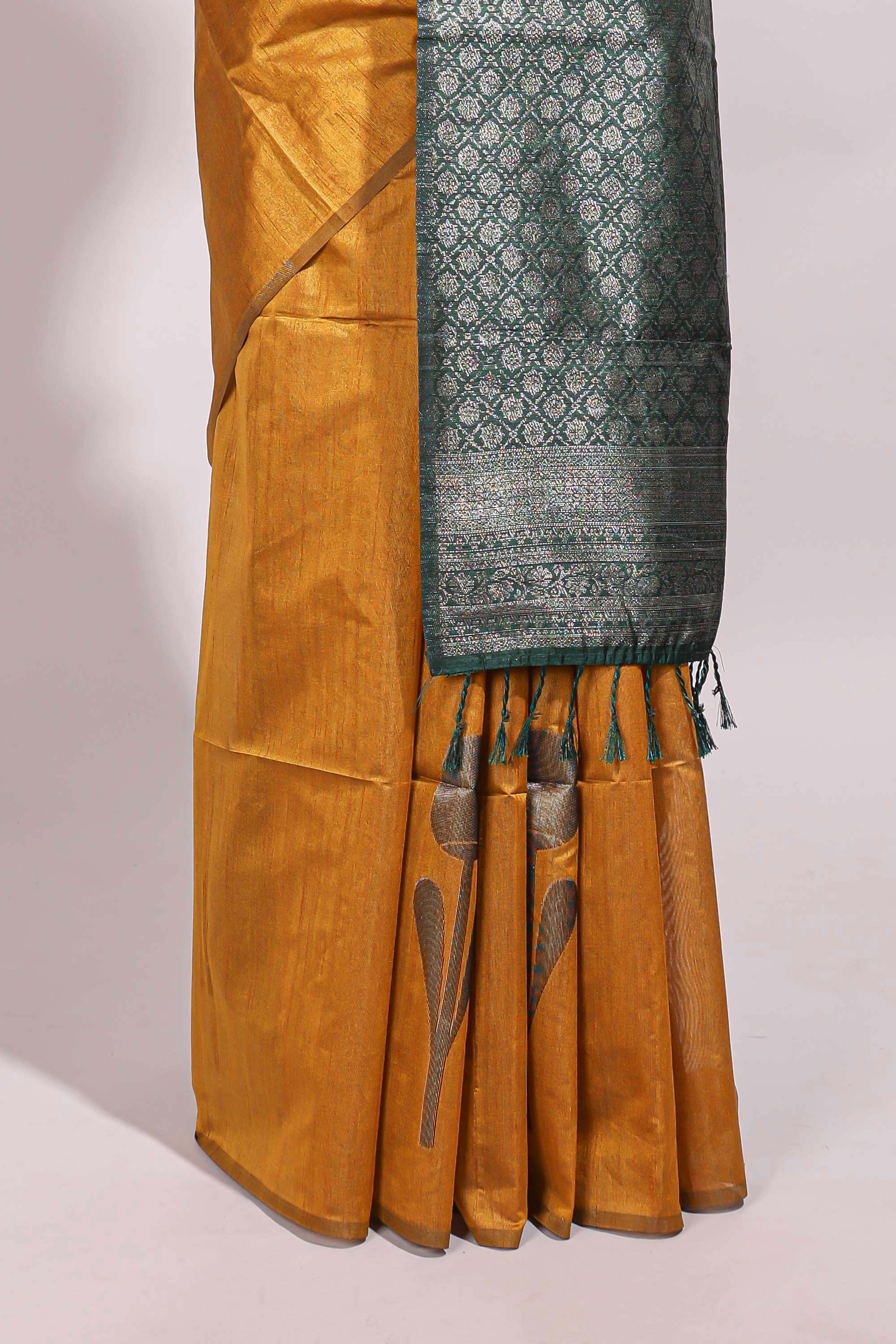 Borderless yellow floral design semi tussar saree with contrast pallu and blouse