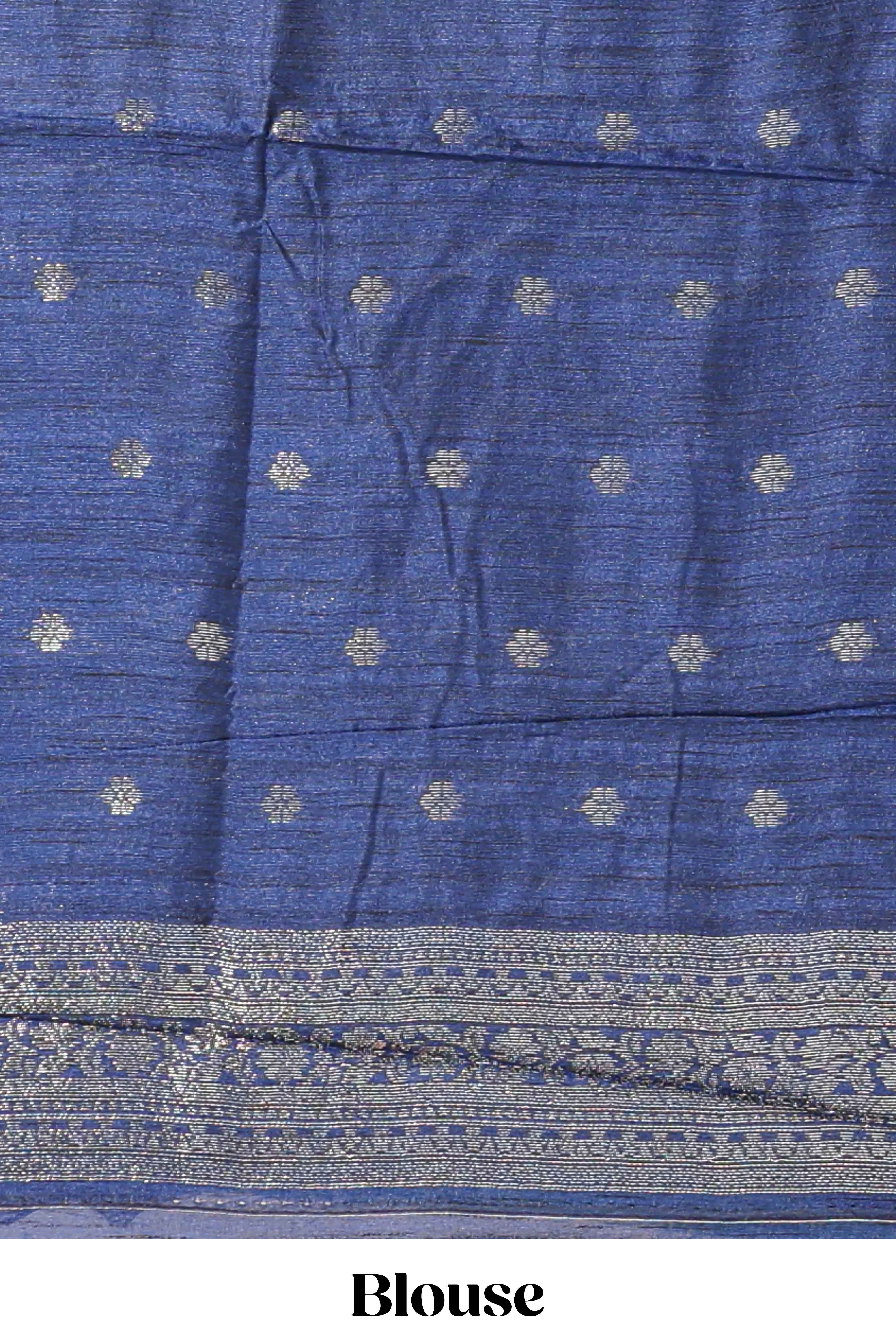 Borderless green floral design semi tussar saree with contrast pallu and blouse