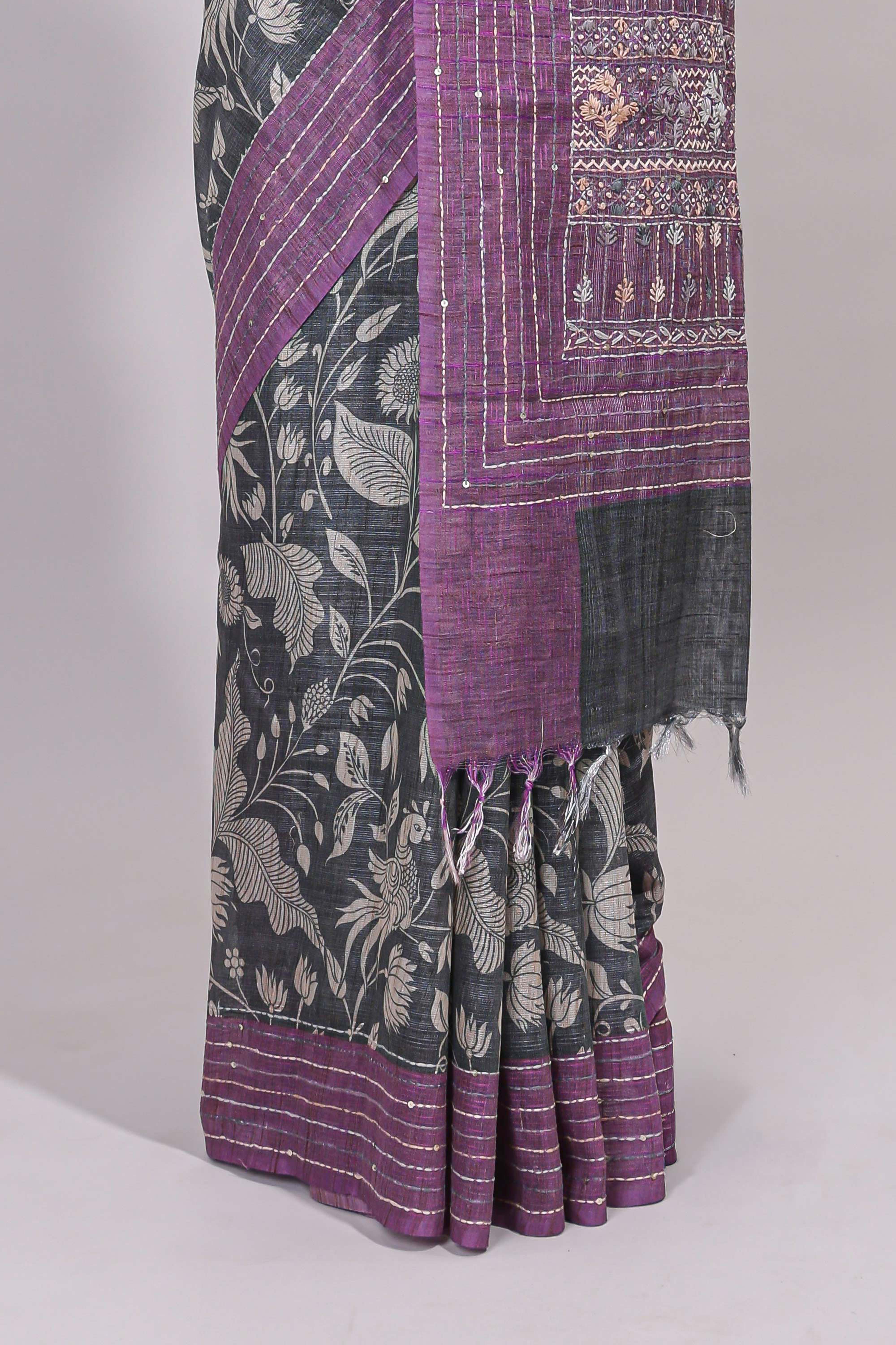 Grey floral design semi tussar saree with contrast lavender border and printed pallu