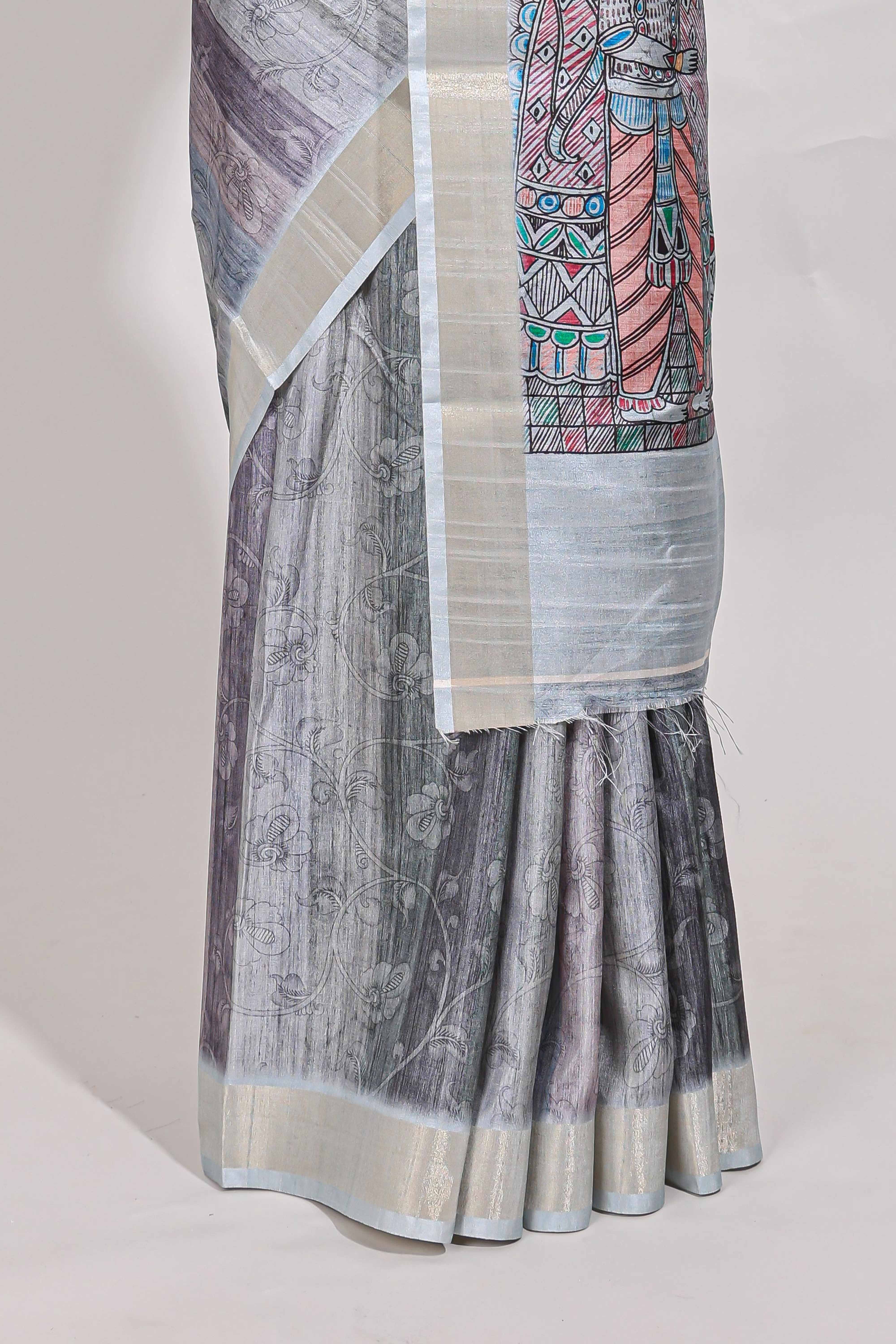 Green colour kalamakri arttussar sareewith floral creeper prints zari border and kalamkari peacock motif print pallu