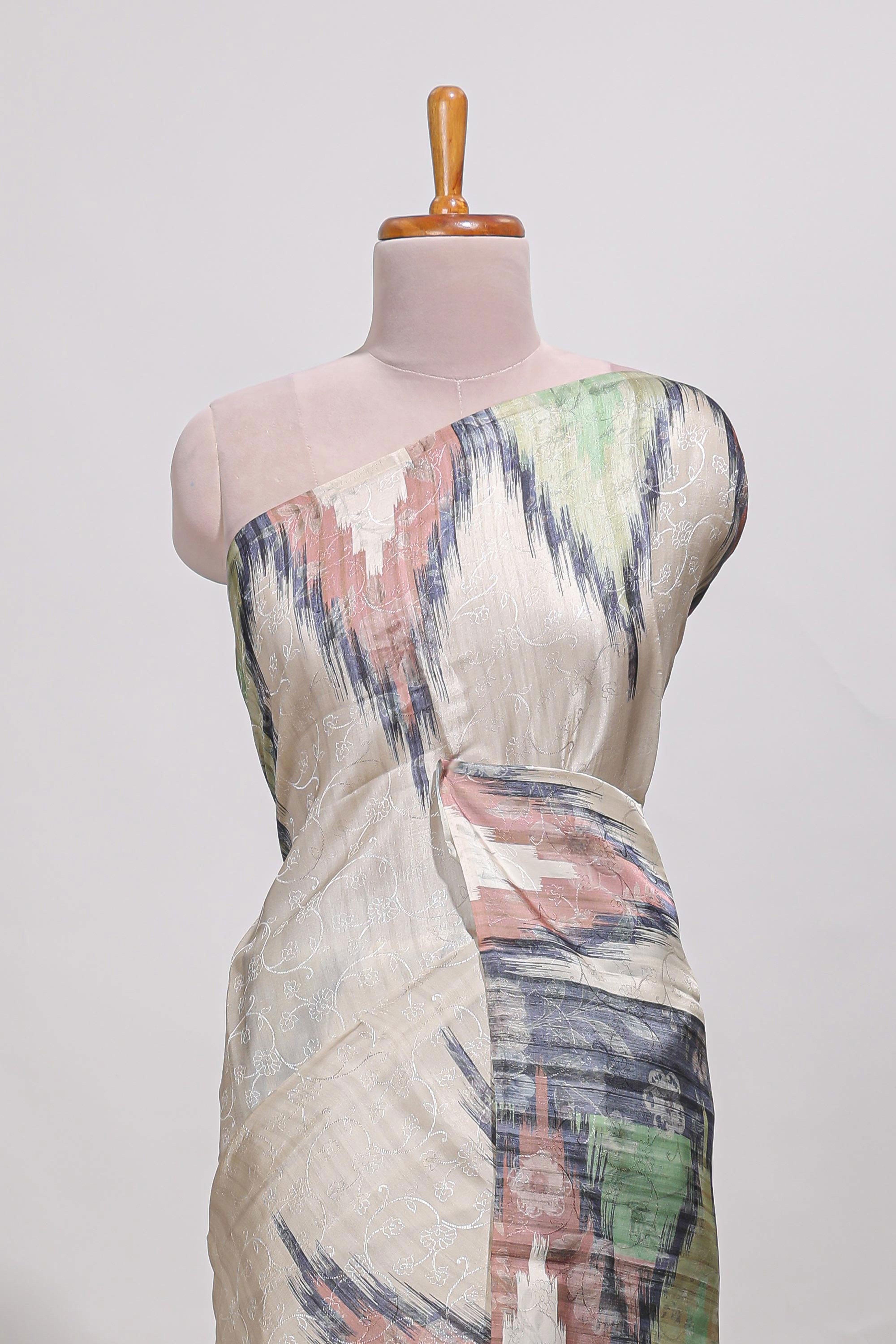 Off white ikkat print tussar saree pastel multi coloured ikkat patterns with matching blouse with matching pallu