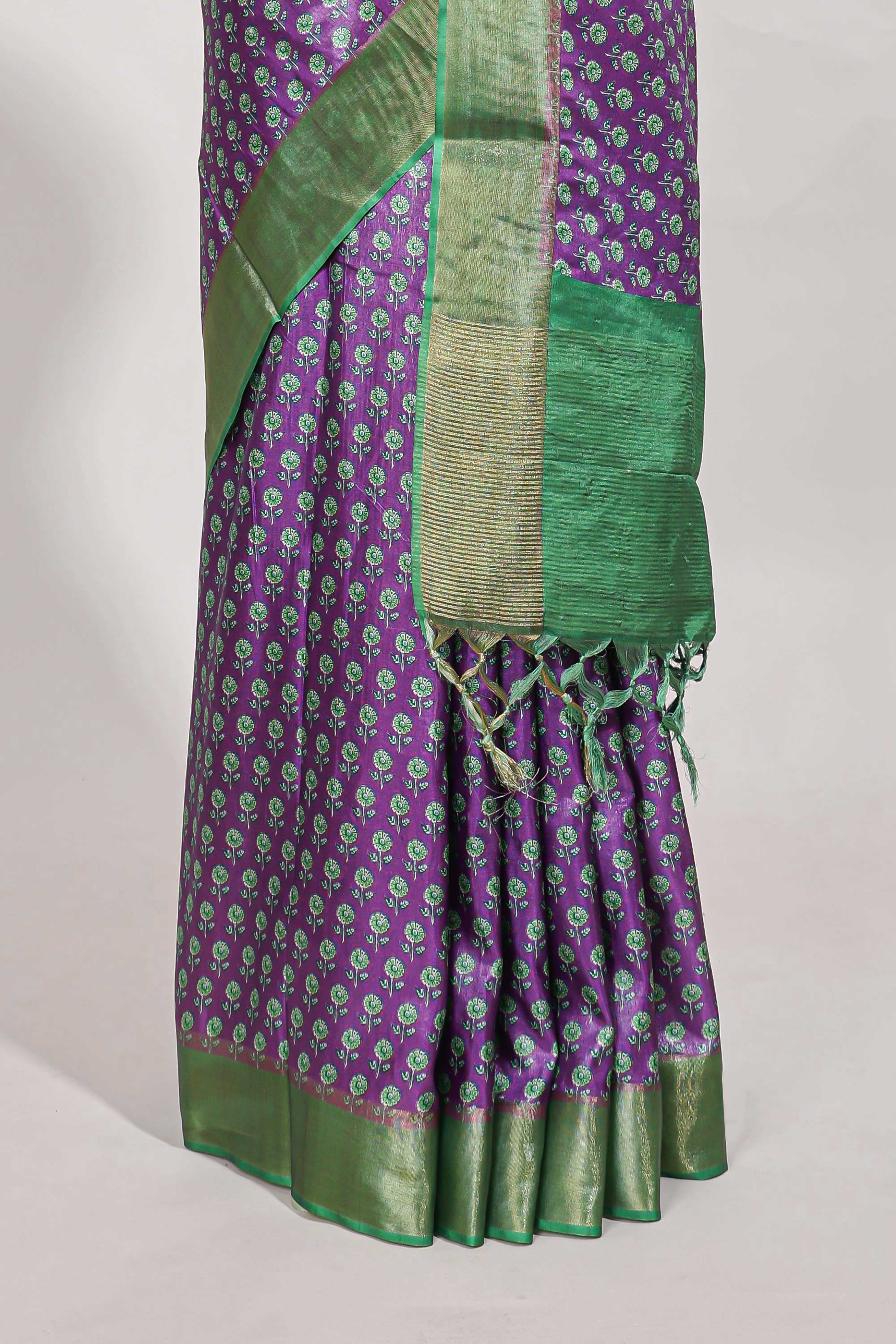 Violet semi tussar saree with contrast coper gold zari border and contrast blouse