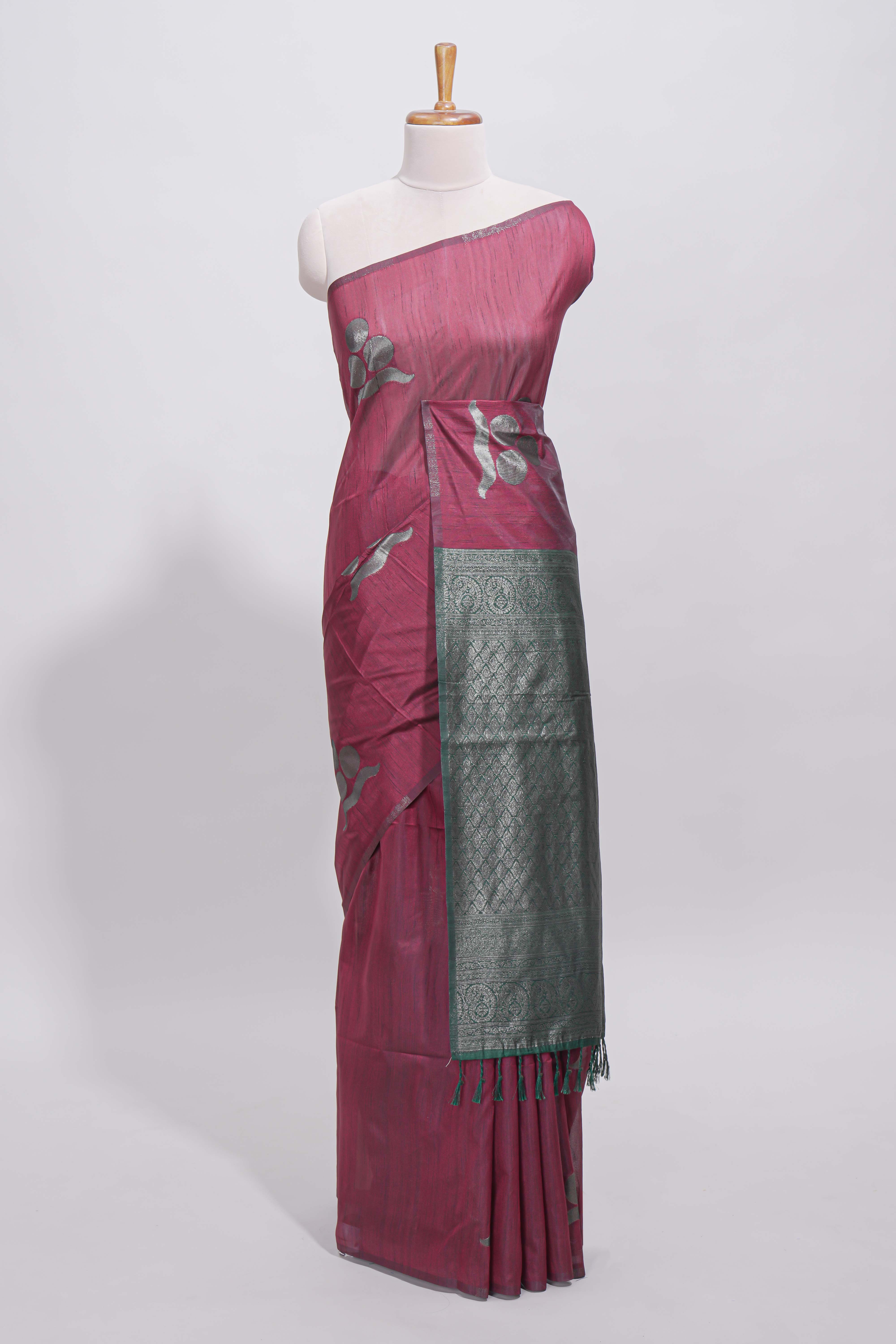 Borderless maroon round butta art tussar saree with contrast pallu and blouse