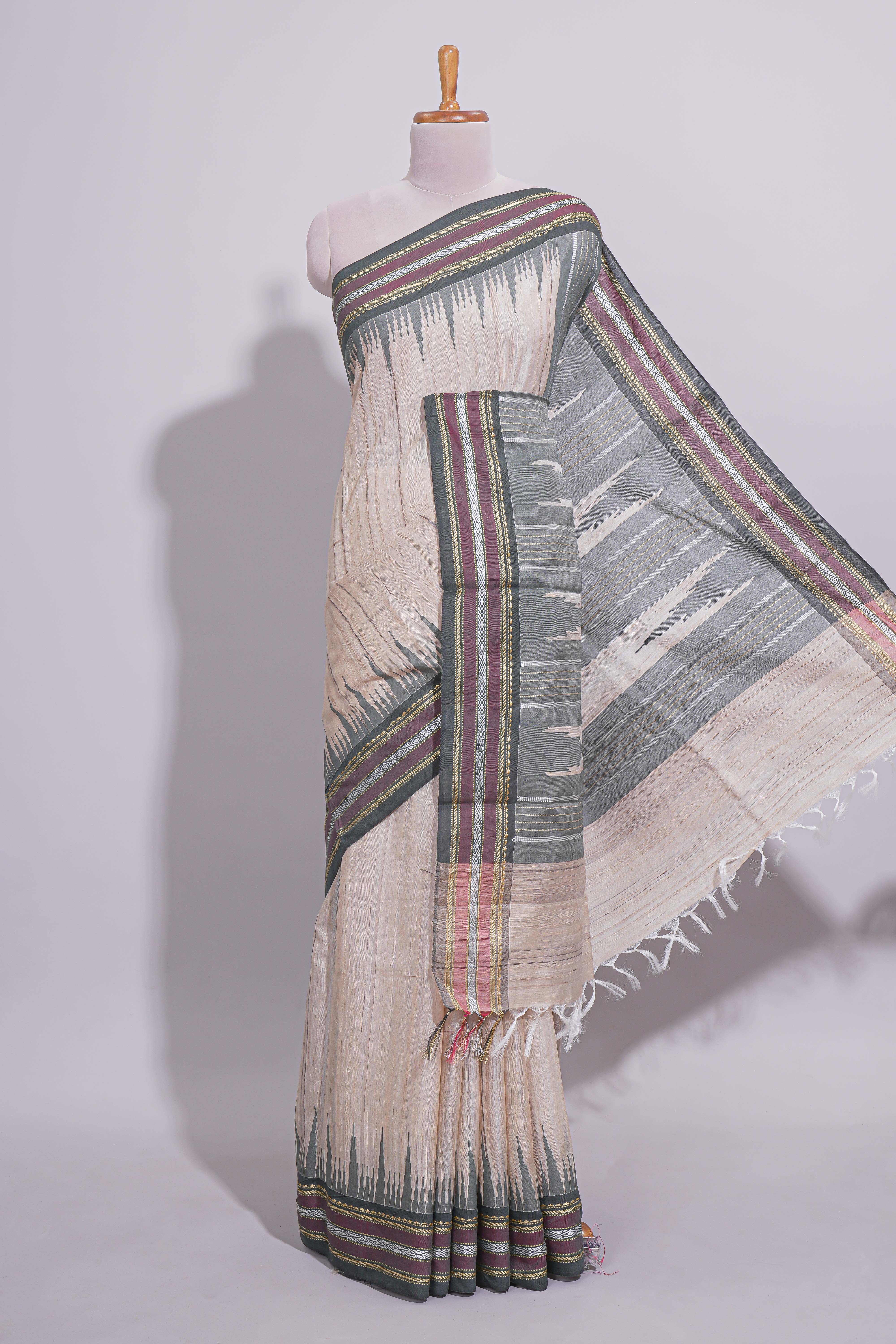 Off White Unique Design Linen Cotton Saree with Contrast Border Contrast and Blouse