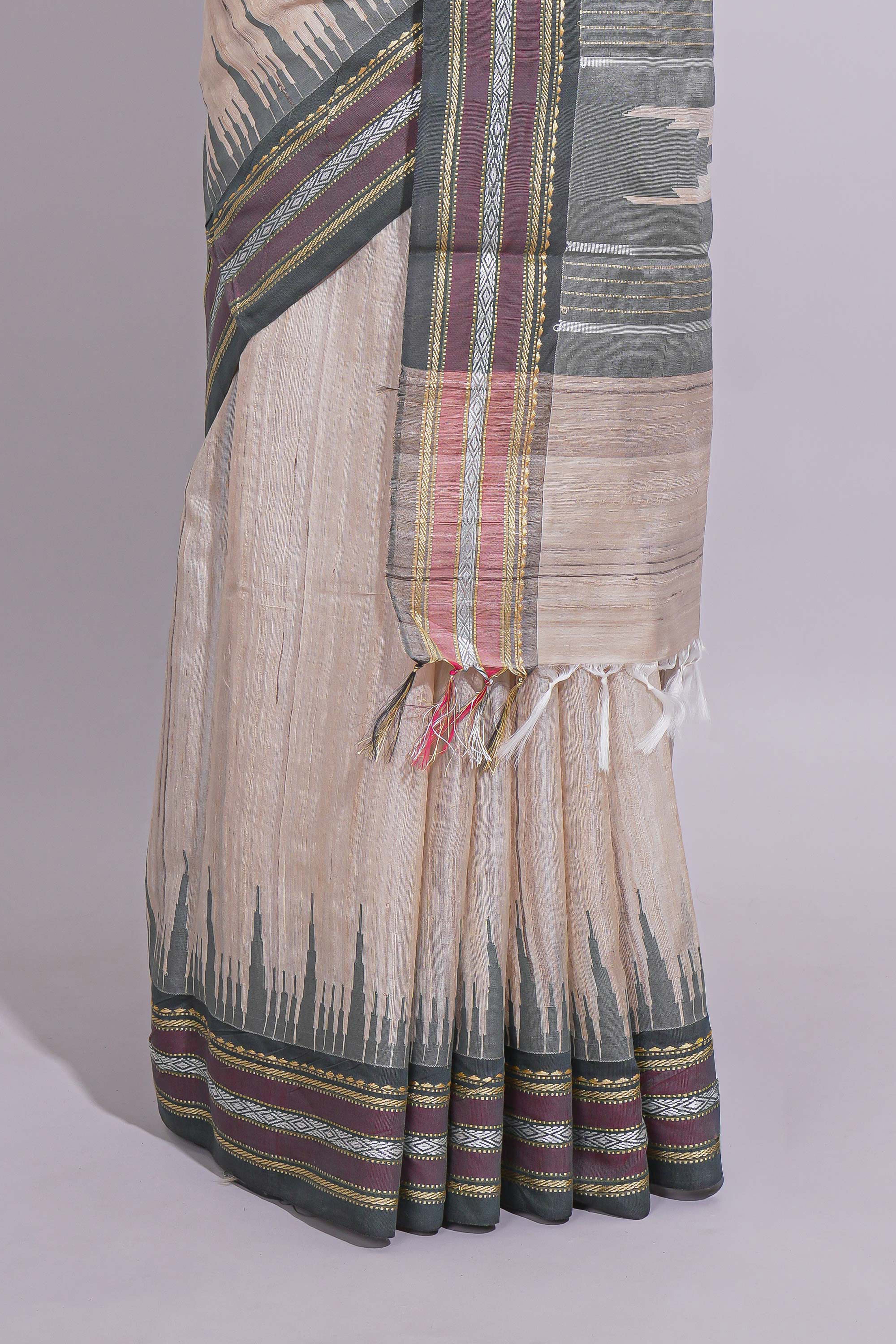 Off White Unique Design Linen Cotton Saree with Contrast Border Contrast and Blouse