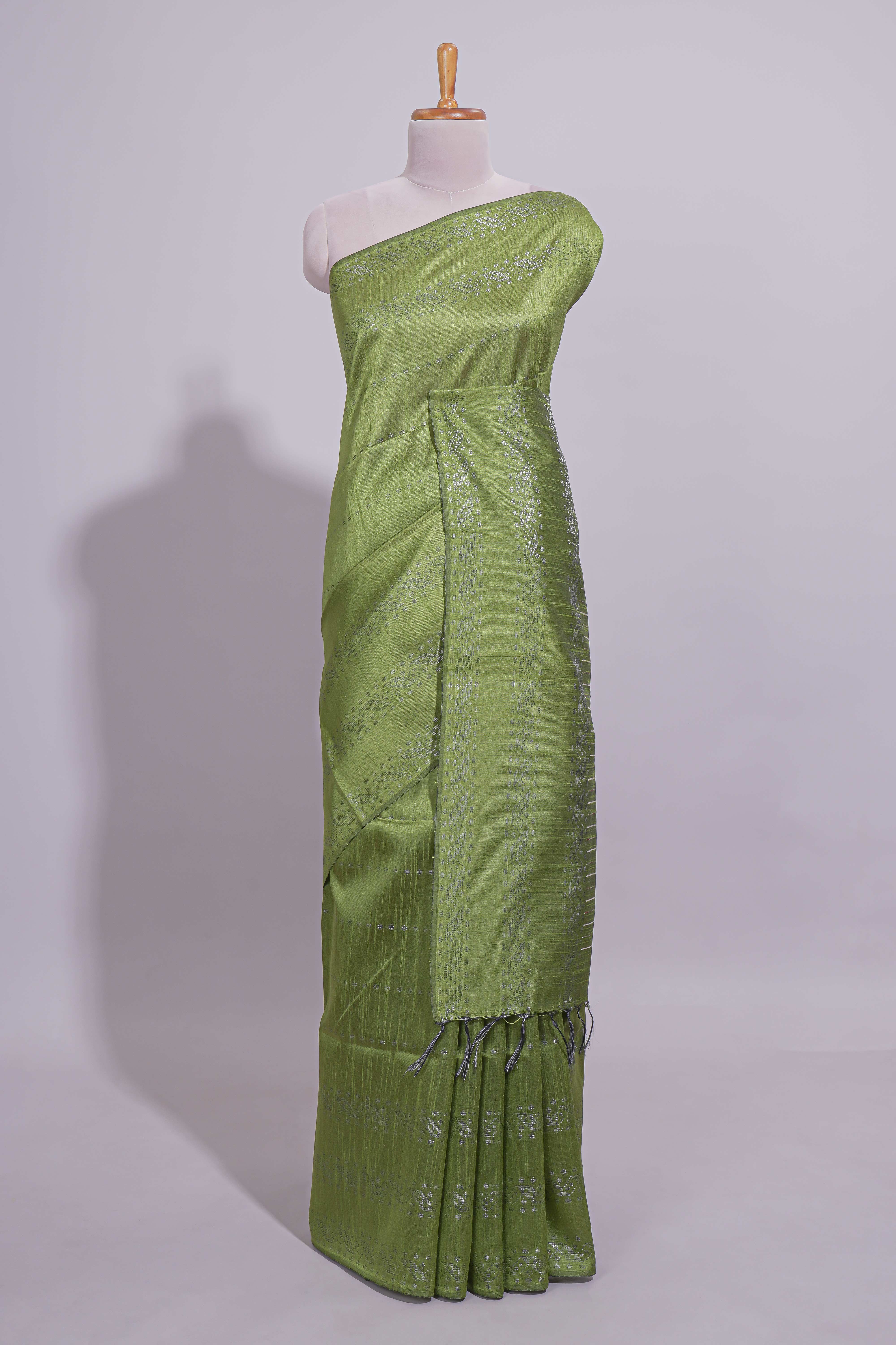 Borderless green vertical stripedzari design art tussar saree with self pallu and matching blouse
