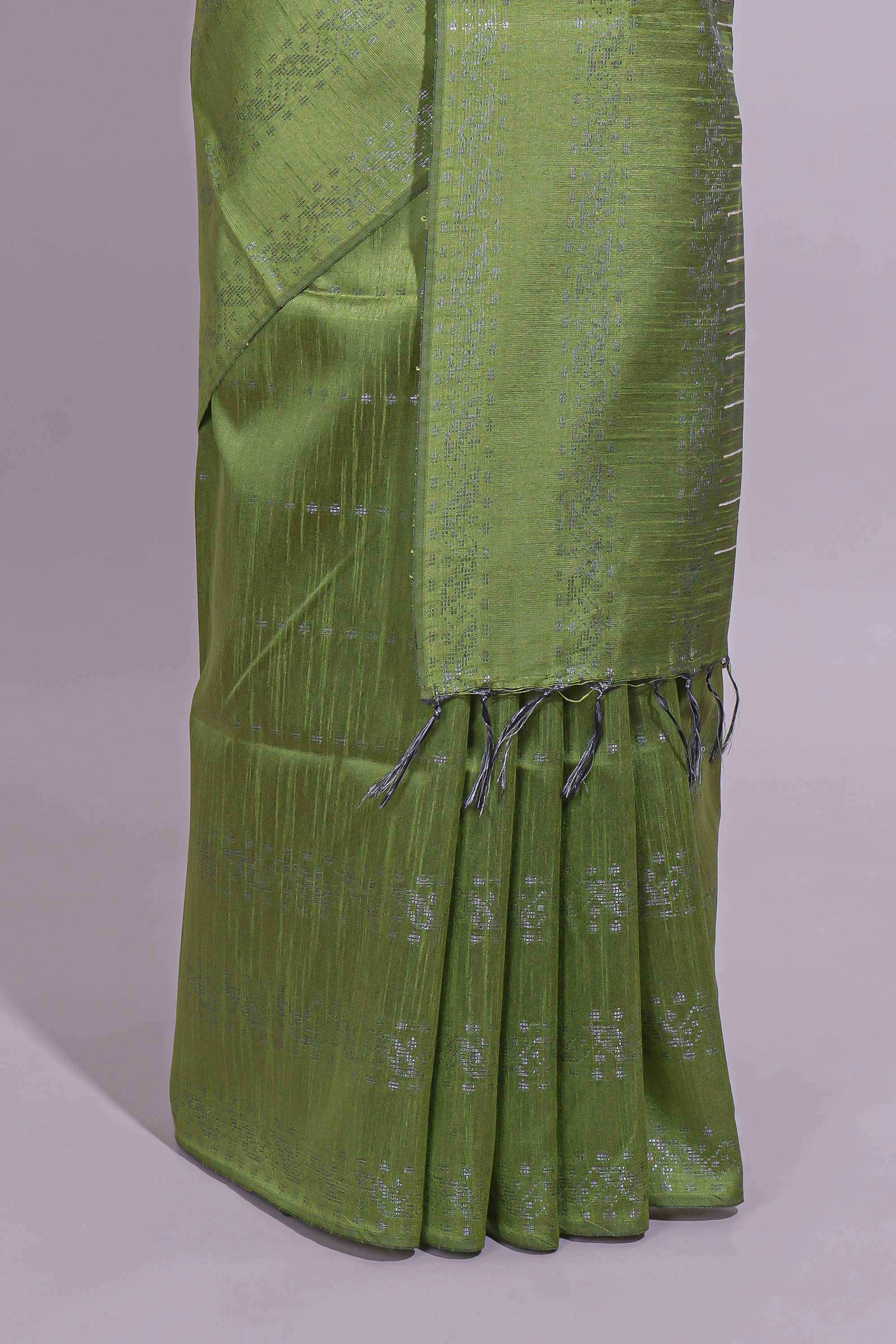 Borderless green vertical stripedzari design art tussar saree with self pallu and matching blouse