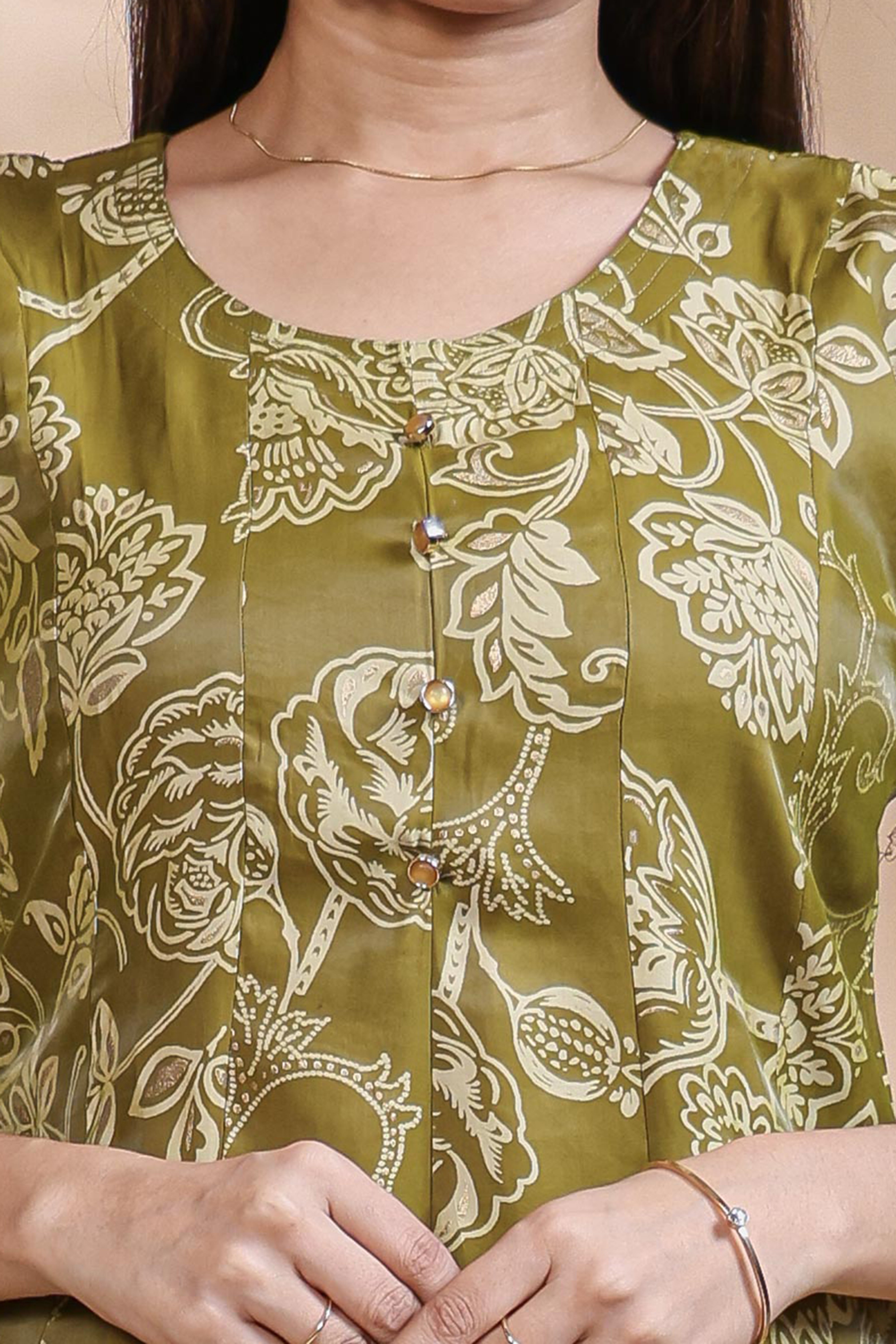Green floral Printed Anarkali Kurti with Round Neck and 3/4 Sleeves
