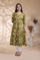 Green floral Printed Anarkali Kurti with Round Neck and 3/4 Sleeves
