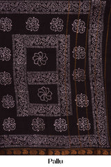 Bandhani design detailing