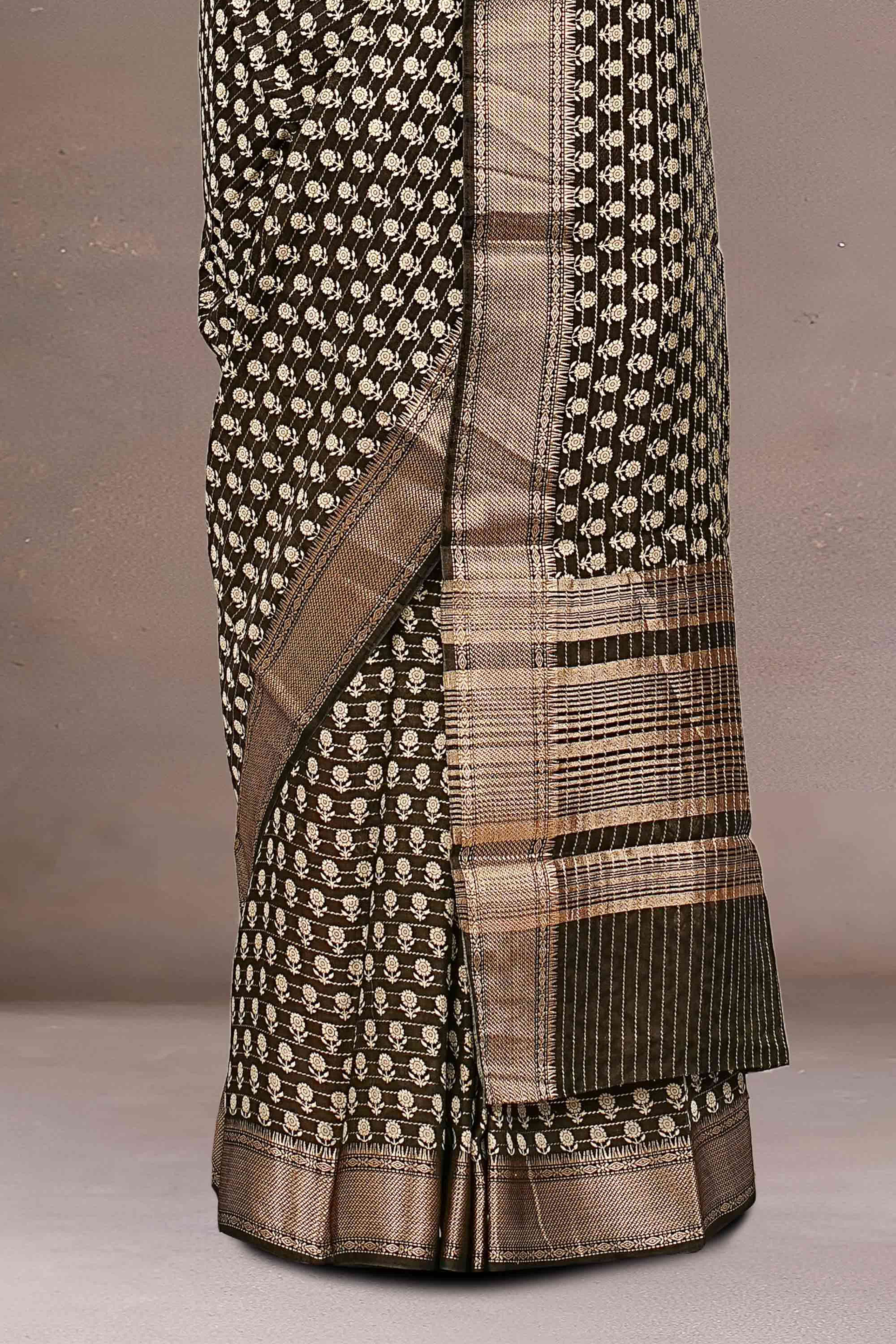 Classic elegance saree