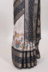 Contrasted pallu design