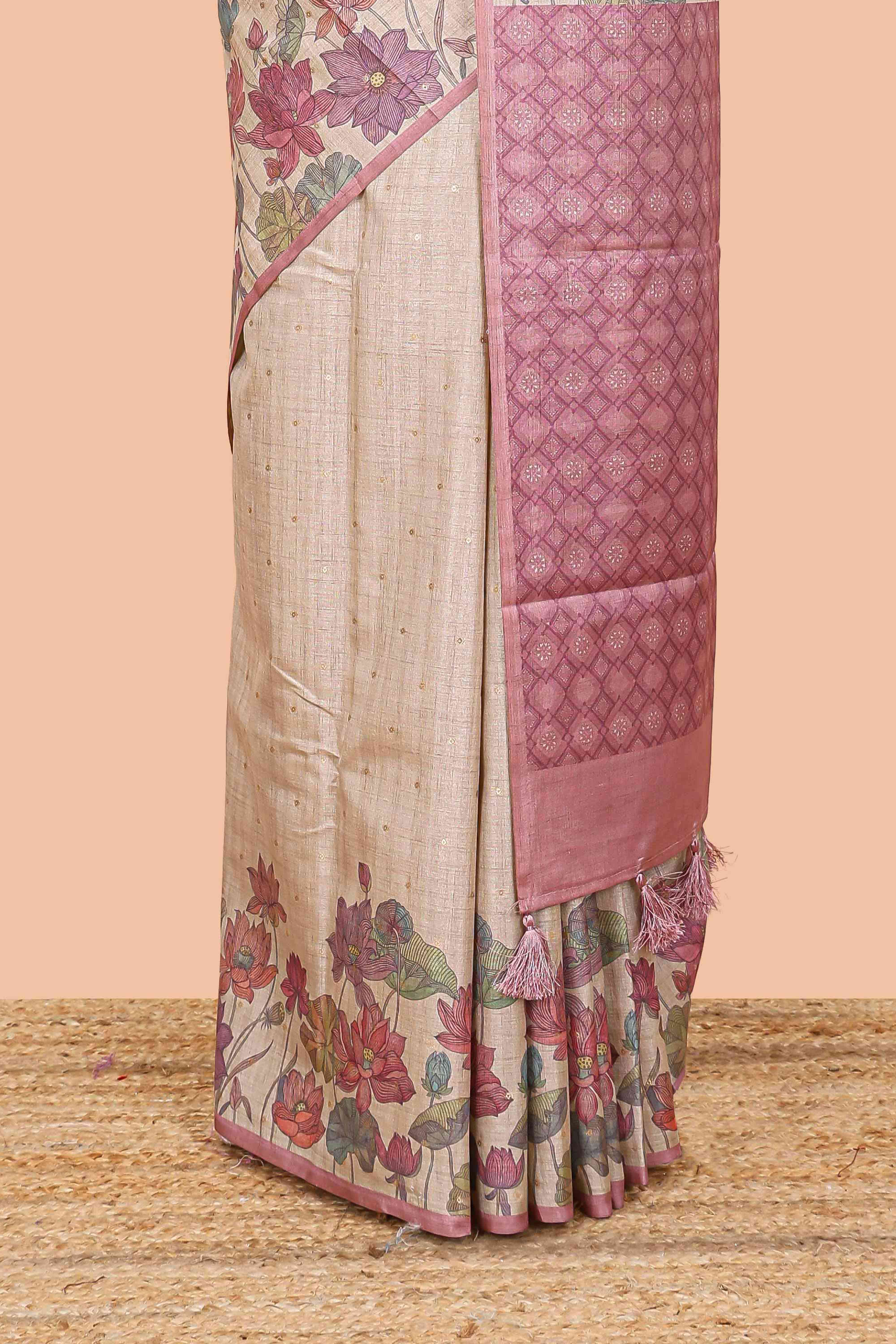 Coordinated pallusaree