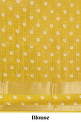 Cozy festive drape