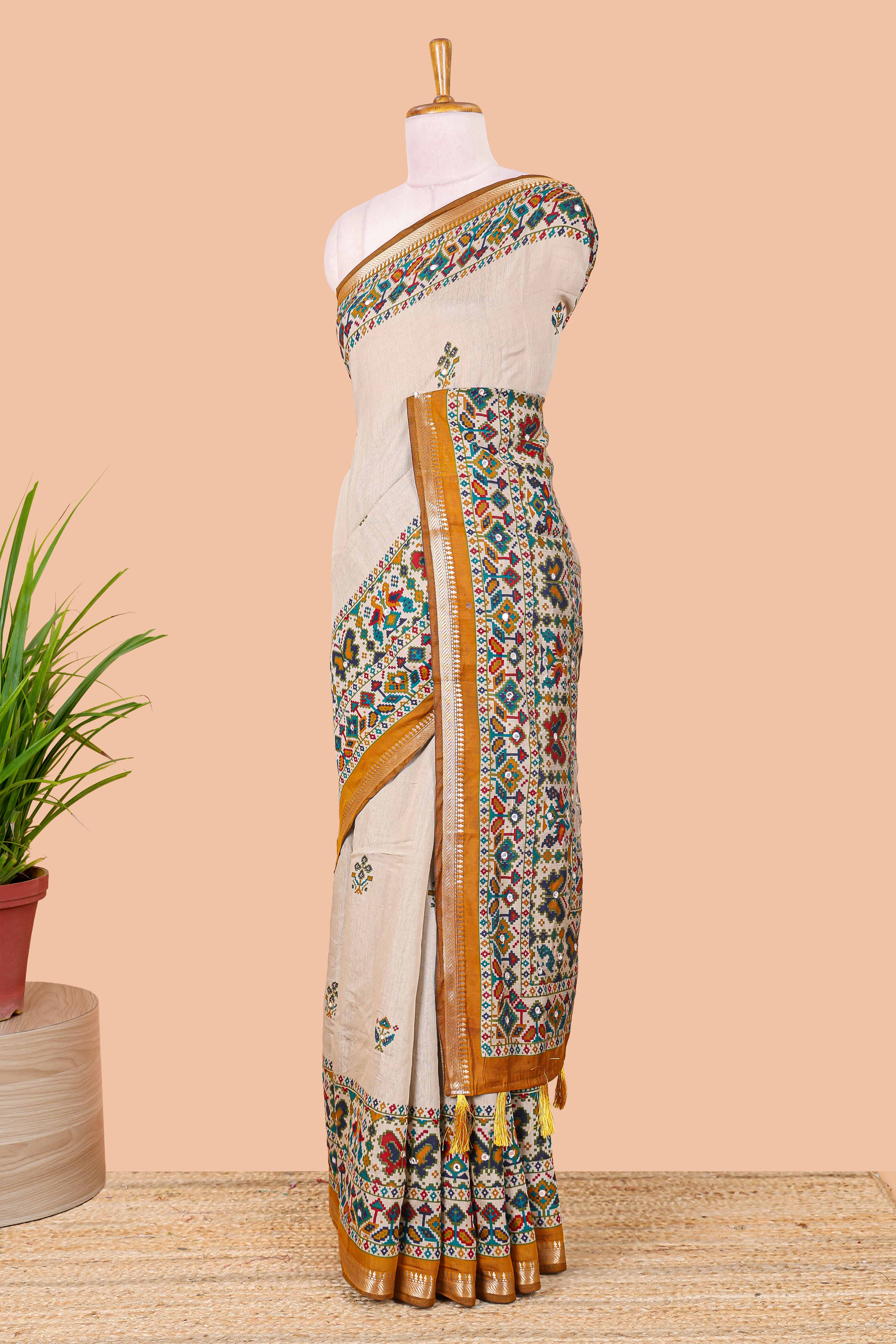 Cream chanderi cotton sarees geometric design