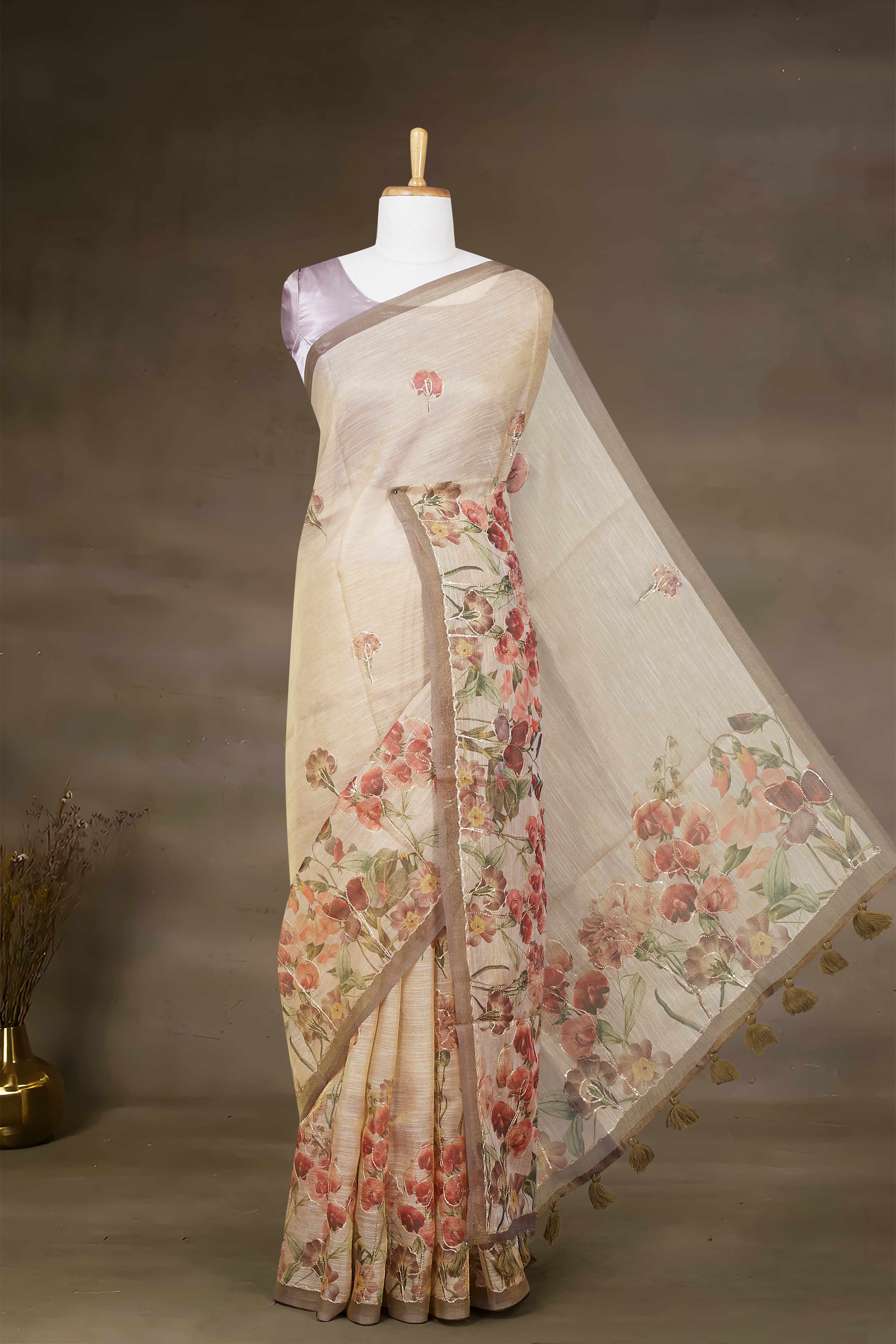 Digital print linen saree