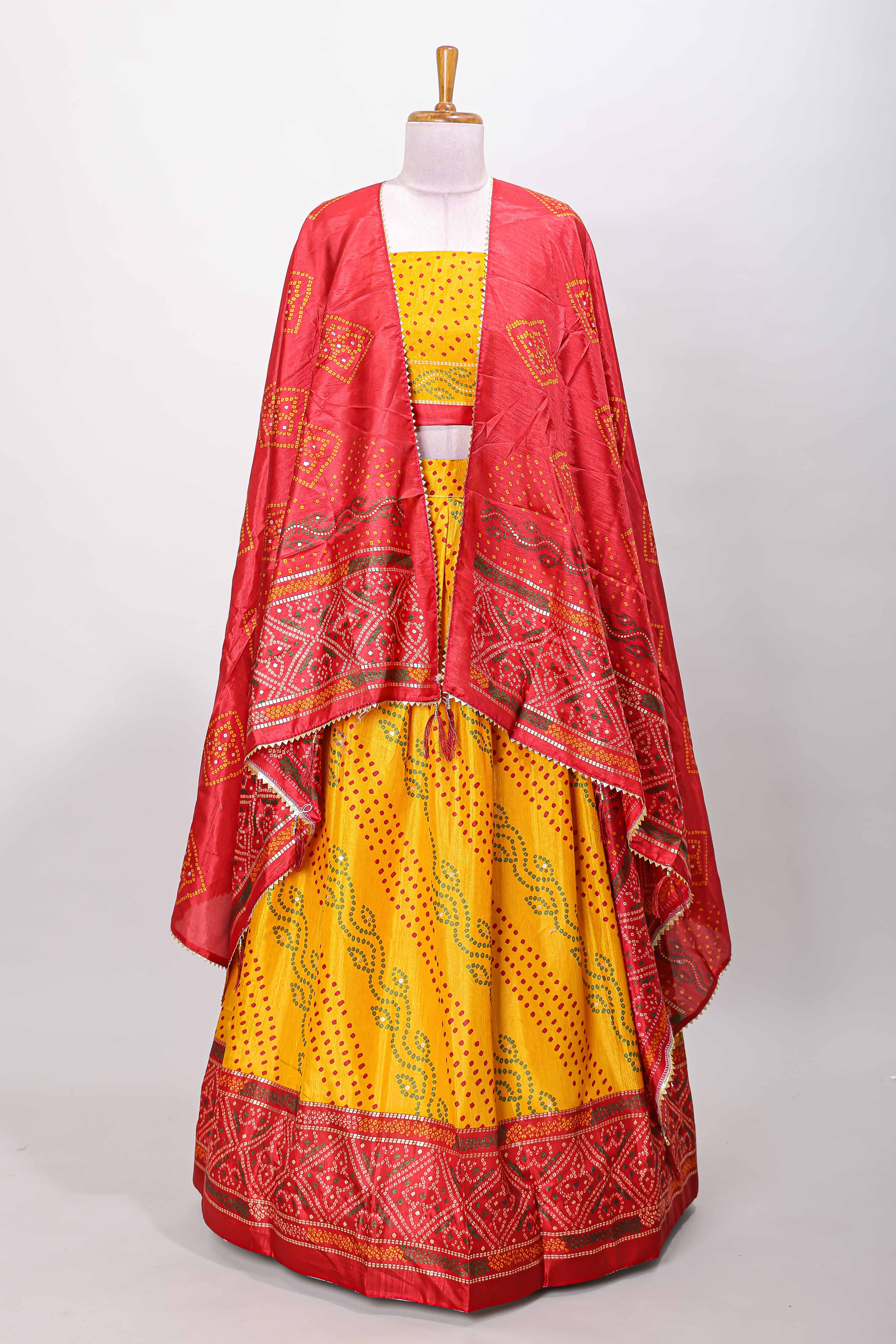 Dotted festive ethnic ensemble