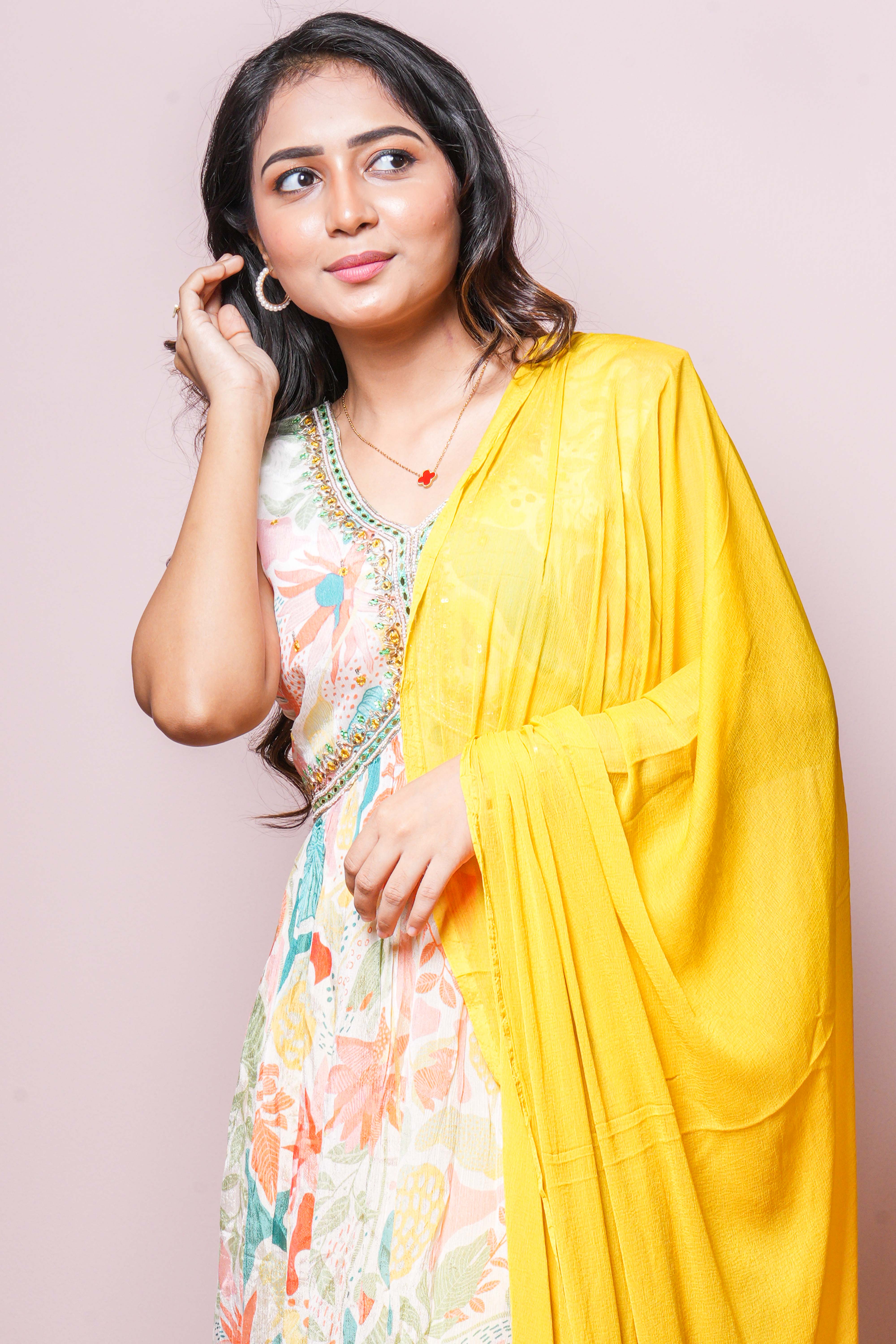 Floral design ethnic suit