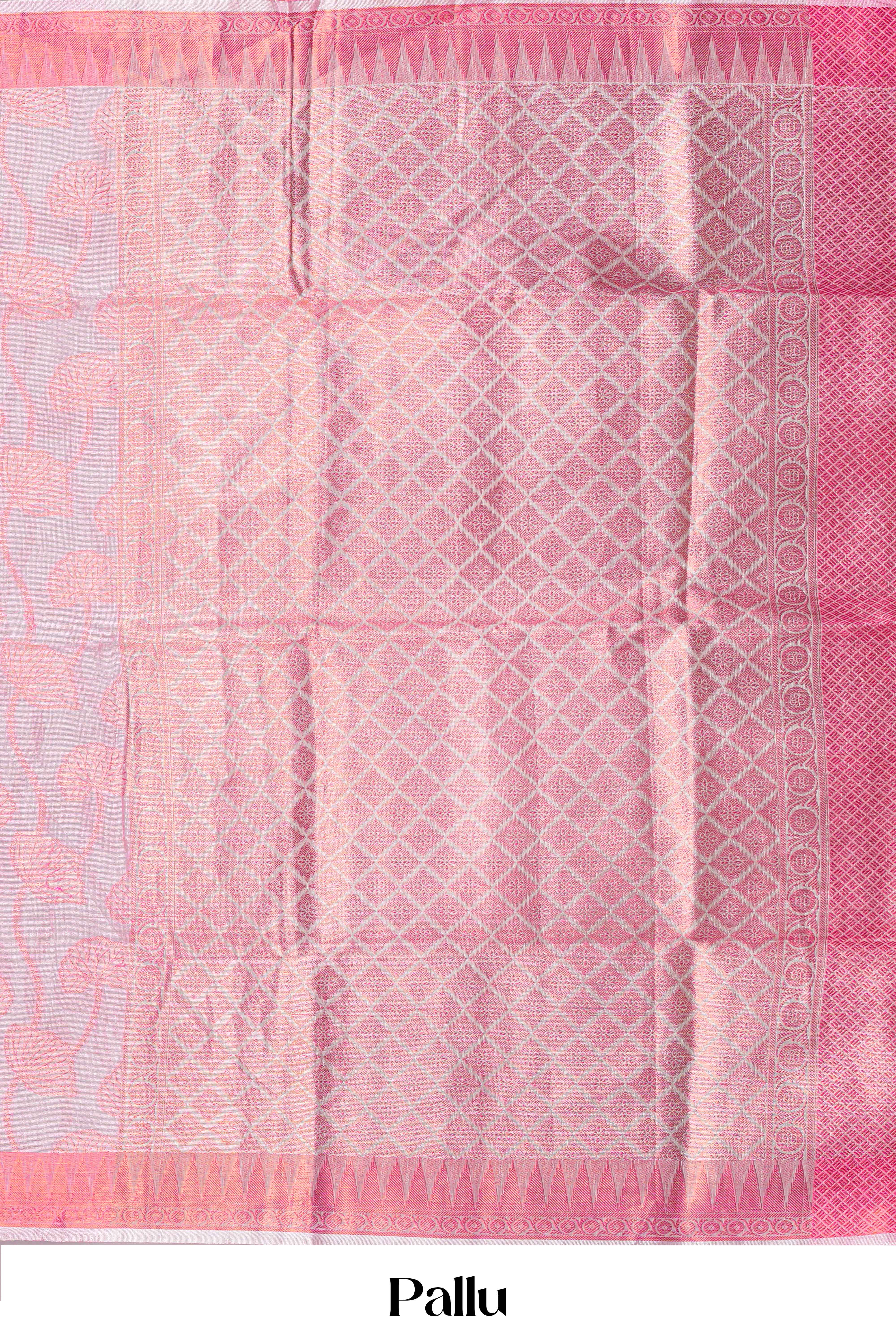 Geometric Design In Pallu