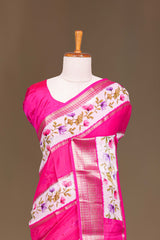 Golden zari accents