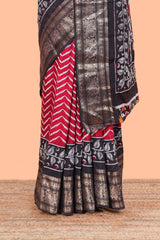 Graceful festive styling